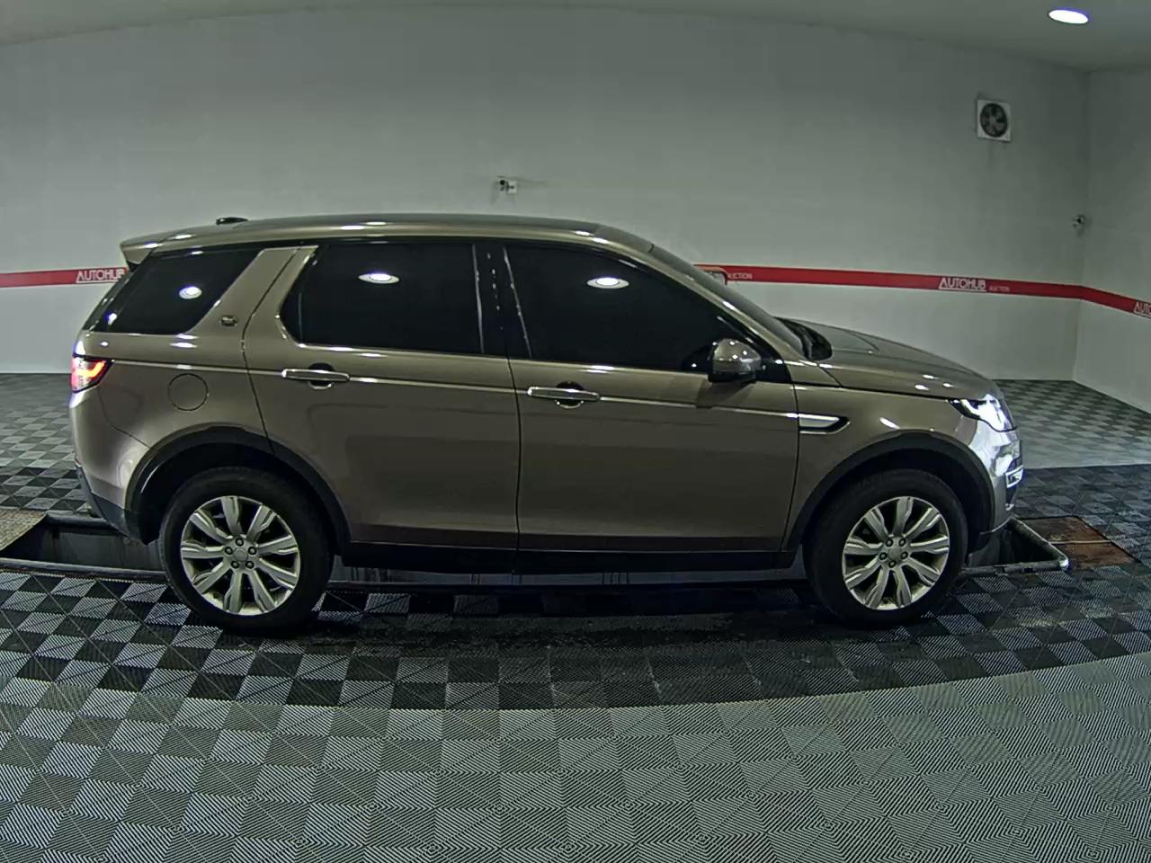 لاند روفر Rover Discovery Sport 2.2 Sd4 Hse لكجري 2015 SPORT فاخر