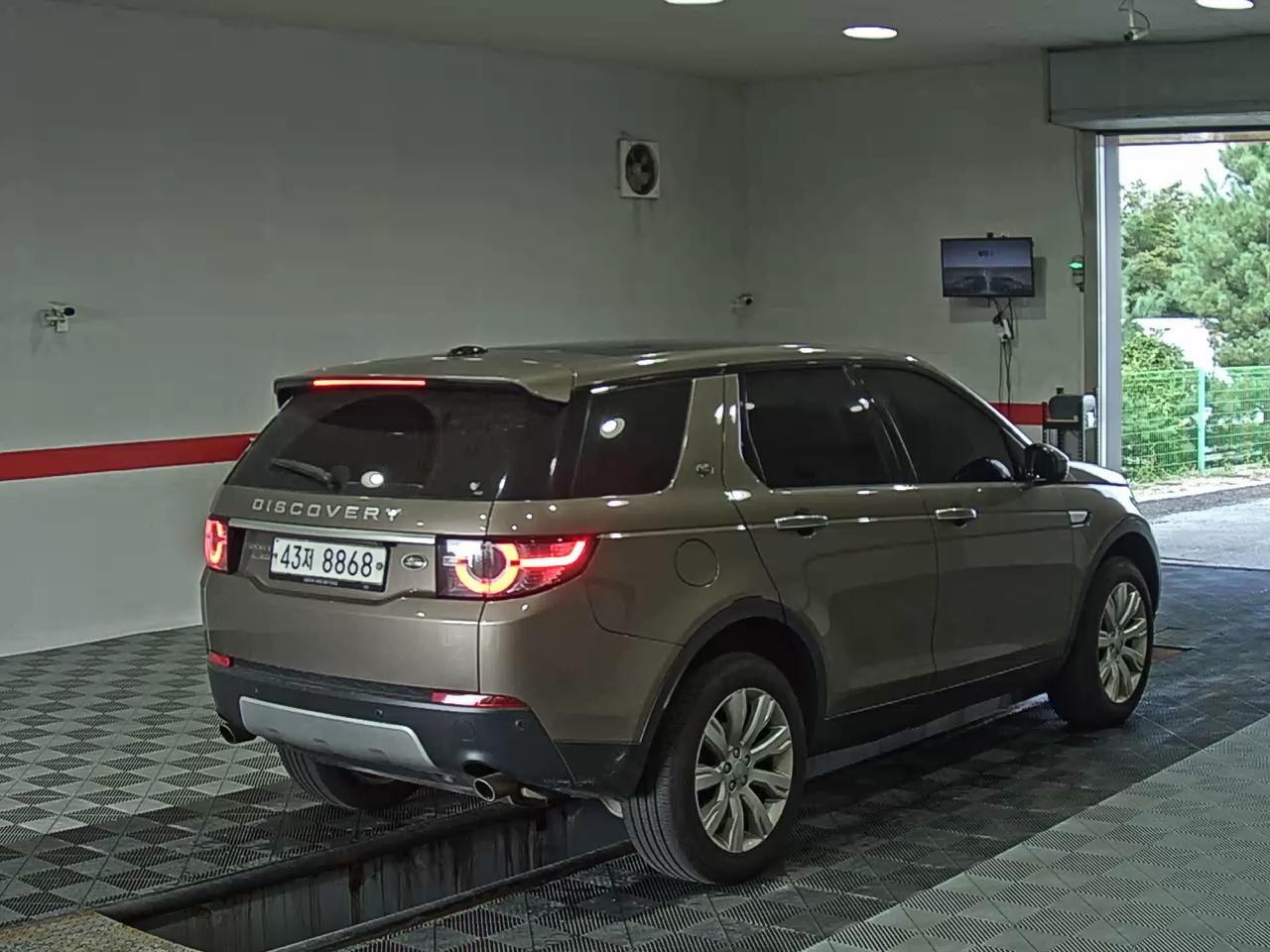 لاند روفر Rover Discovery Sport 2.2 Sd4 Hse لكجري 2015 SPORT فاخر