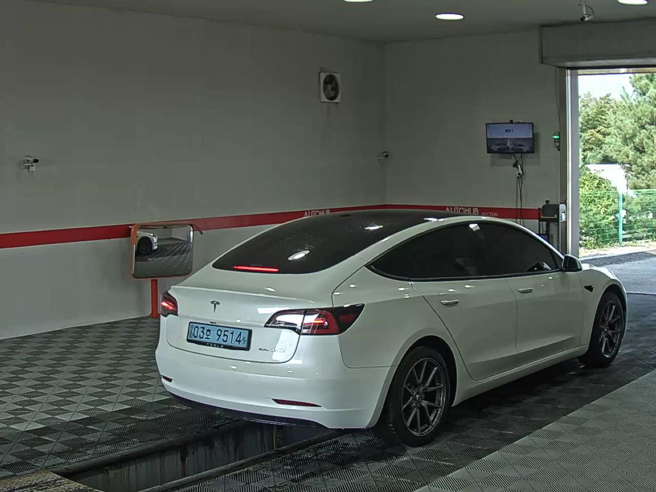 تسلا موديل 3 كهرباء دفع كلي طويل المدى 2022 EV دفع رباعي طويل المدى