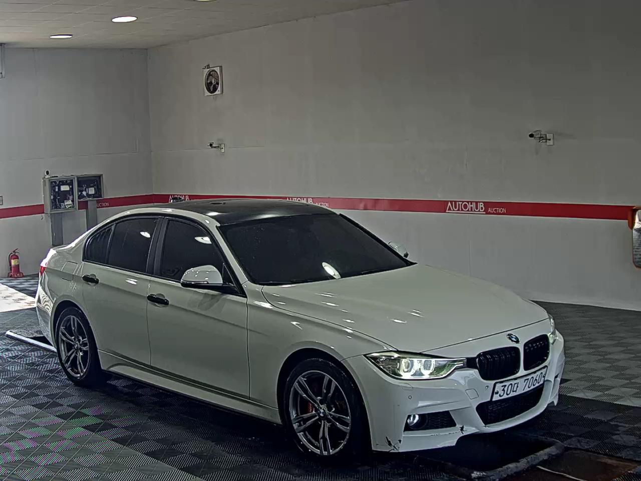 بي إم دبليو 3 Series (6Th Gen) 320D 2012 320d