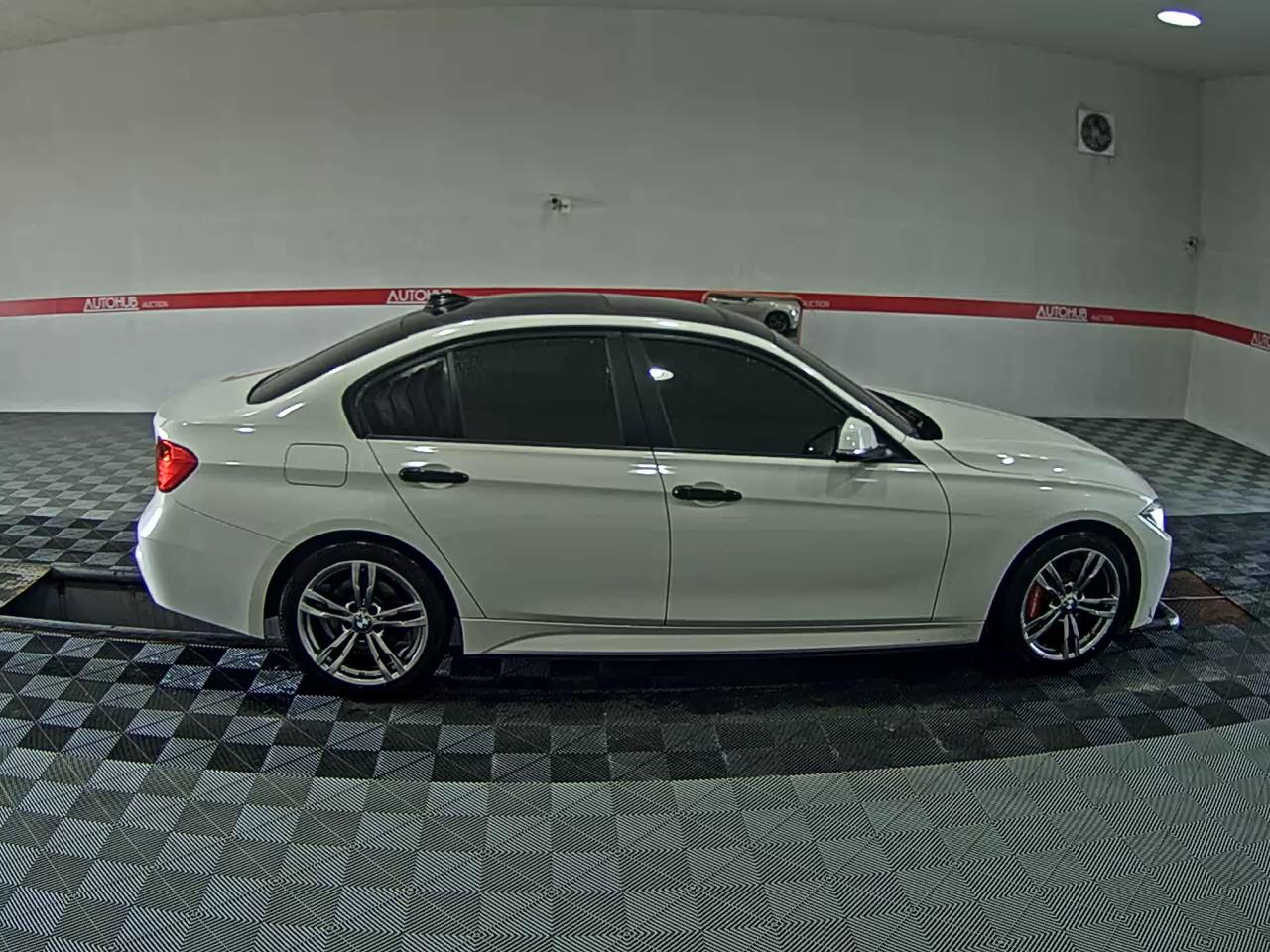بي إم دبليو 3 Series (6Th Gen) 320D 2012 320d