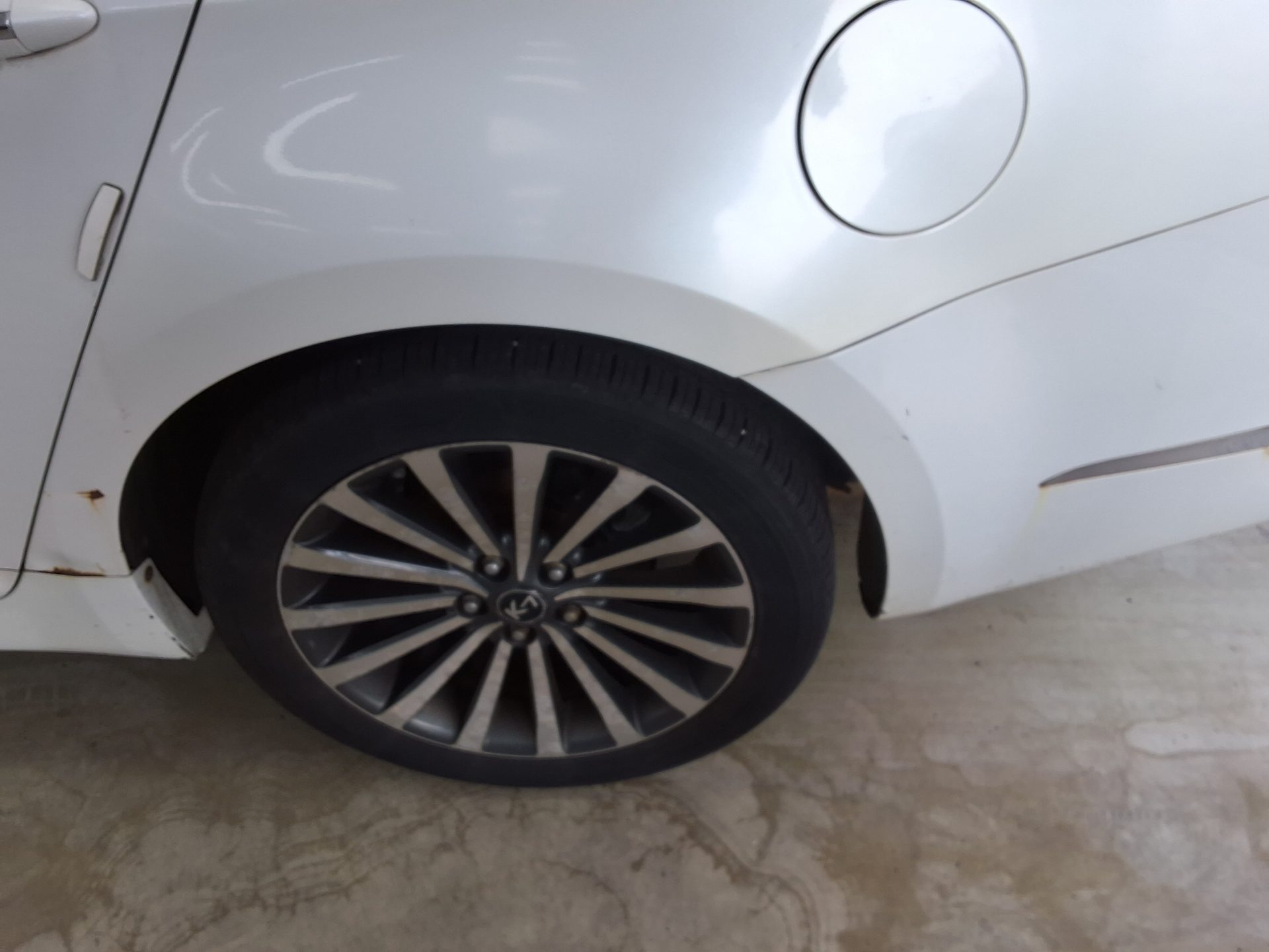 كيا كي 7 2011 PRESTIGE بريميوم