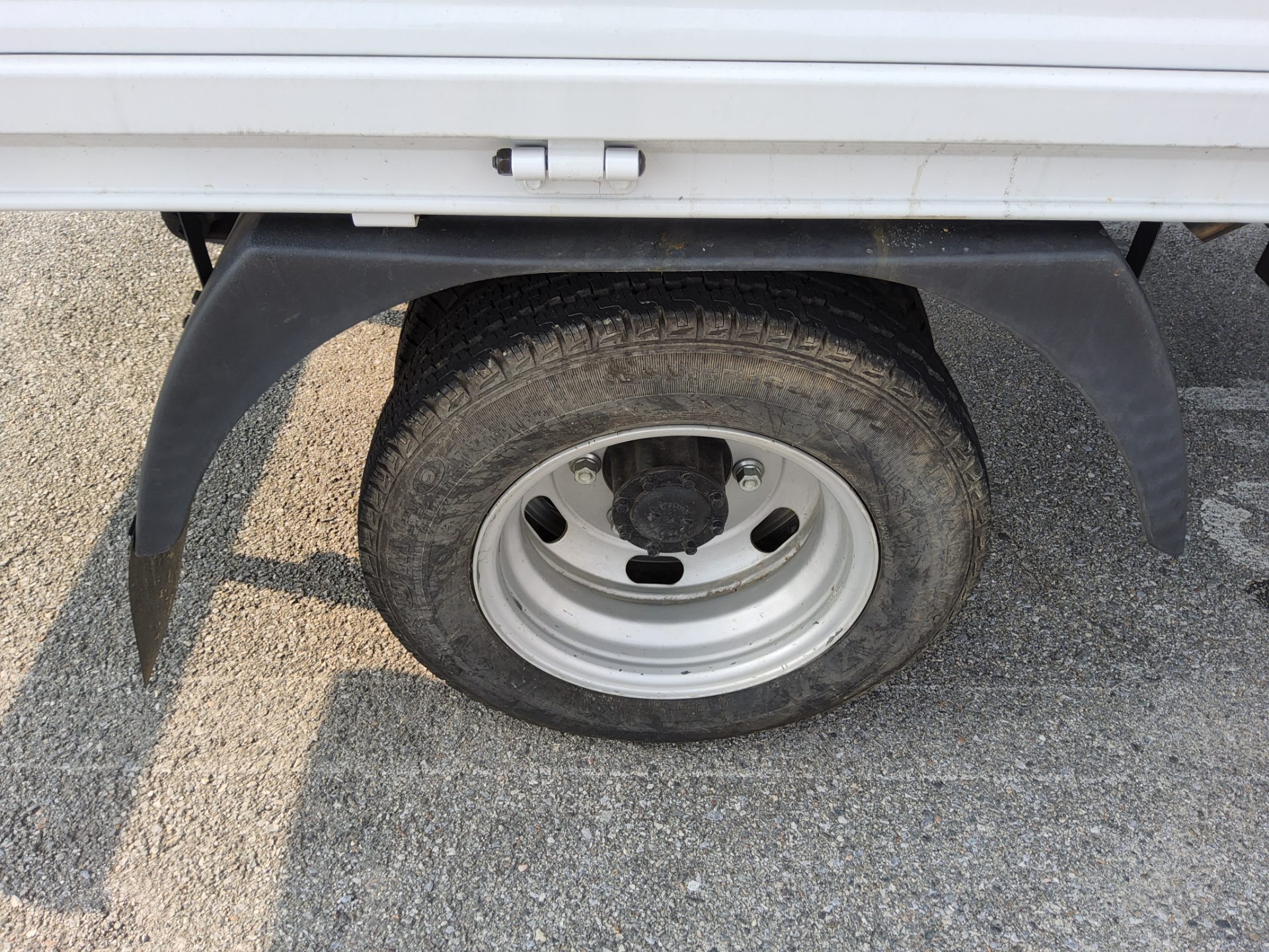 هيونداي الجديد كليا Mighty 2.5 طن Narrow Cab طويل Wheelbase منخفض Deck 2021 طويل المدى