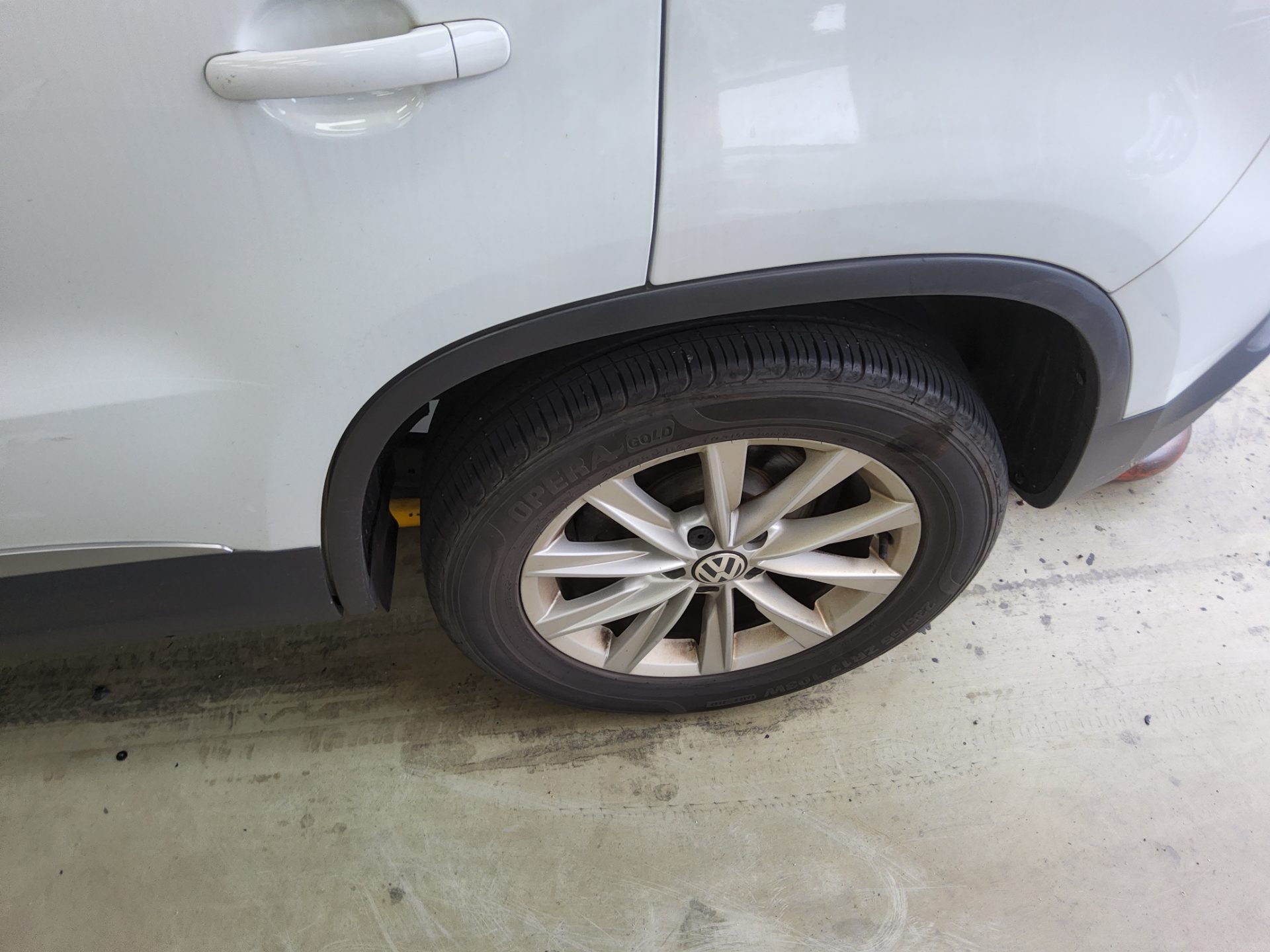 فولكس فاجن تيجوان 2.0 TDI Bluemotion Comfort 2014