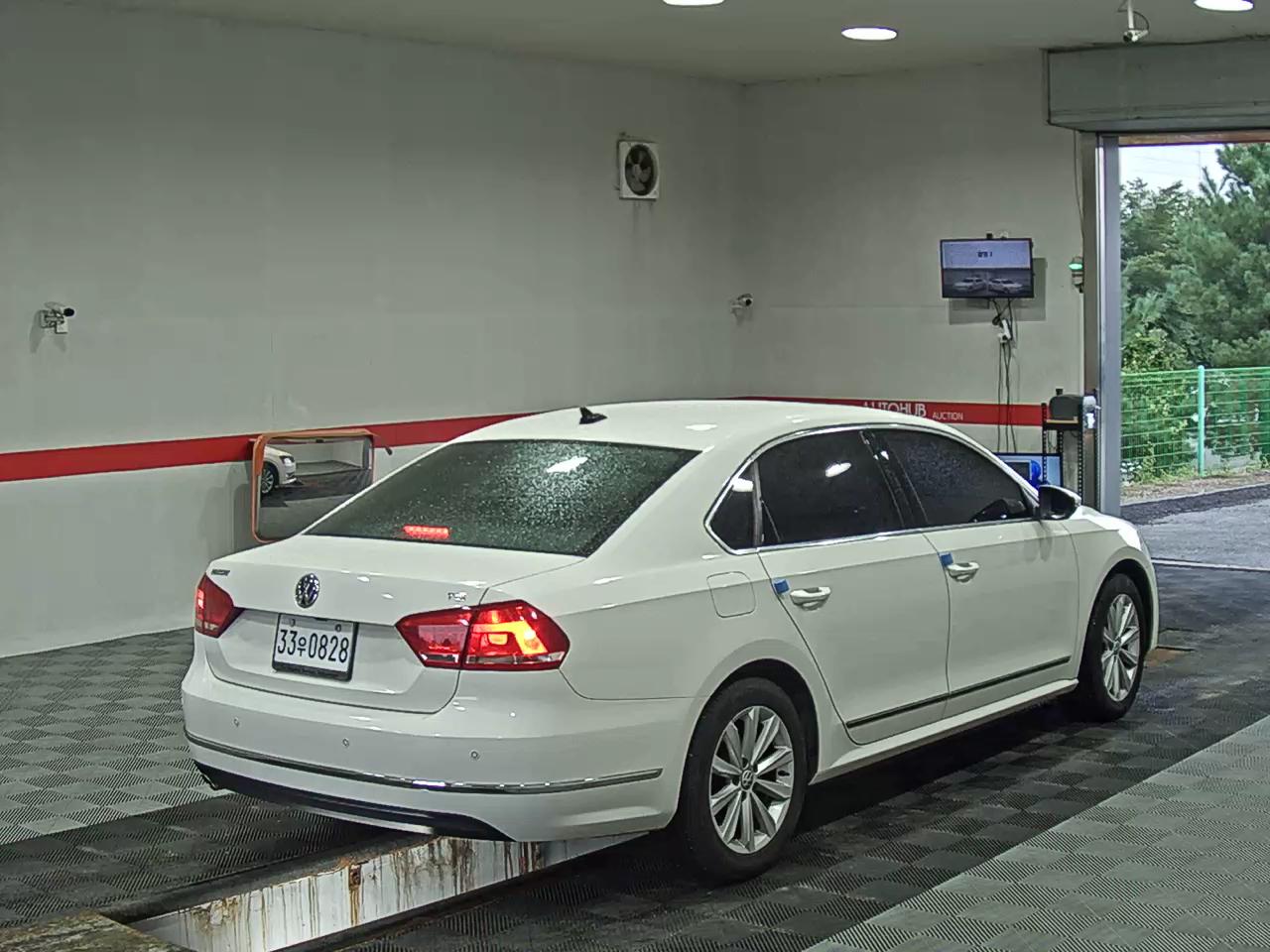 فولكس فاجن الجديد باسات (7Th Gen) 1.8 TSI 2015