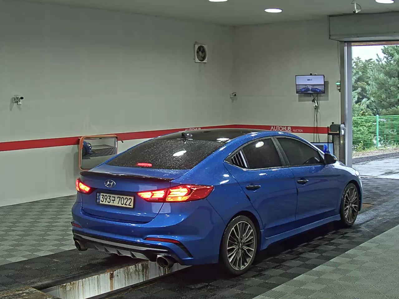 هيونداي أفانتي 2017 AD TURBO