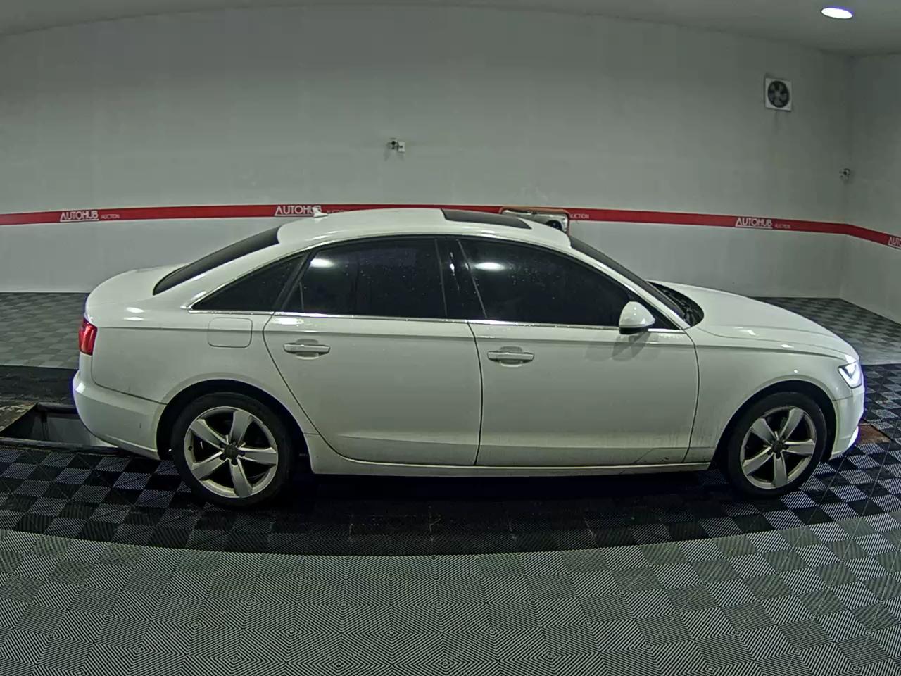 أودي إيه 6 (4Th Gen) 2.0 TDI Dynamic 2014