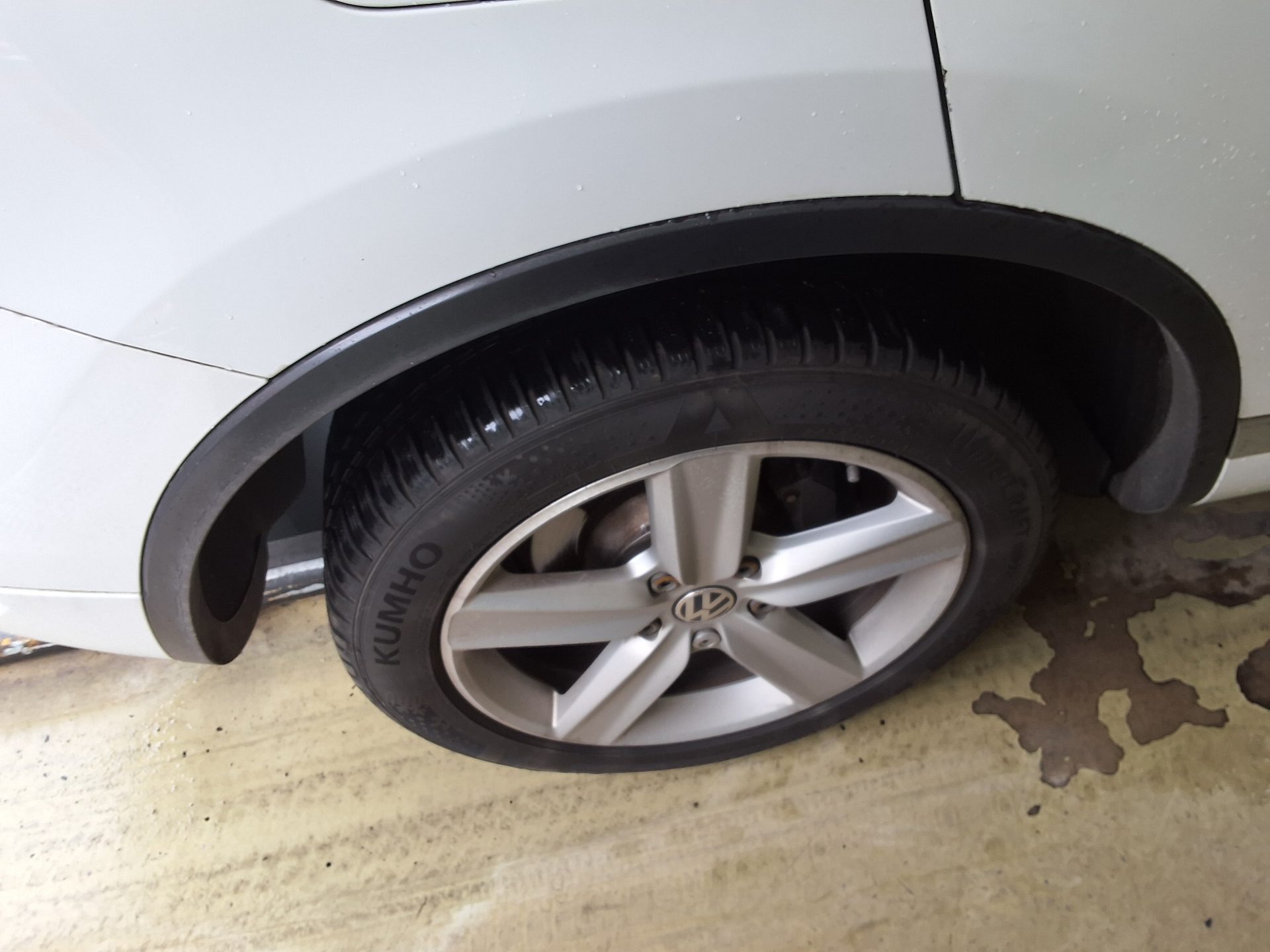 فولكس فاجن جديد طوارق (2Nd Gen) 3.0 V6 TDI Bluemotion 2013