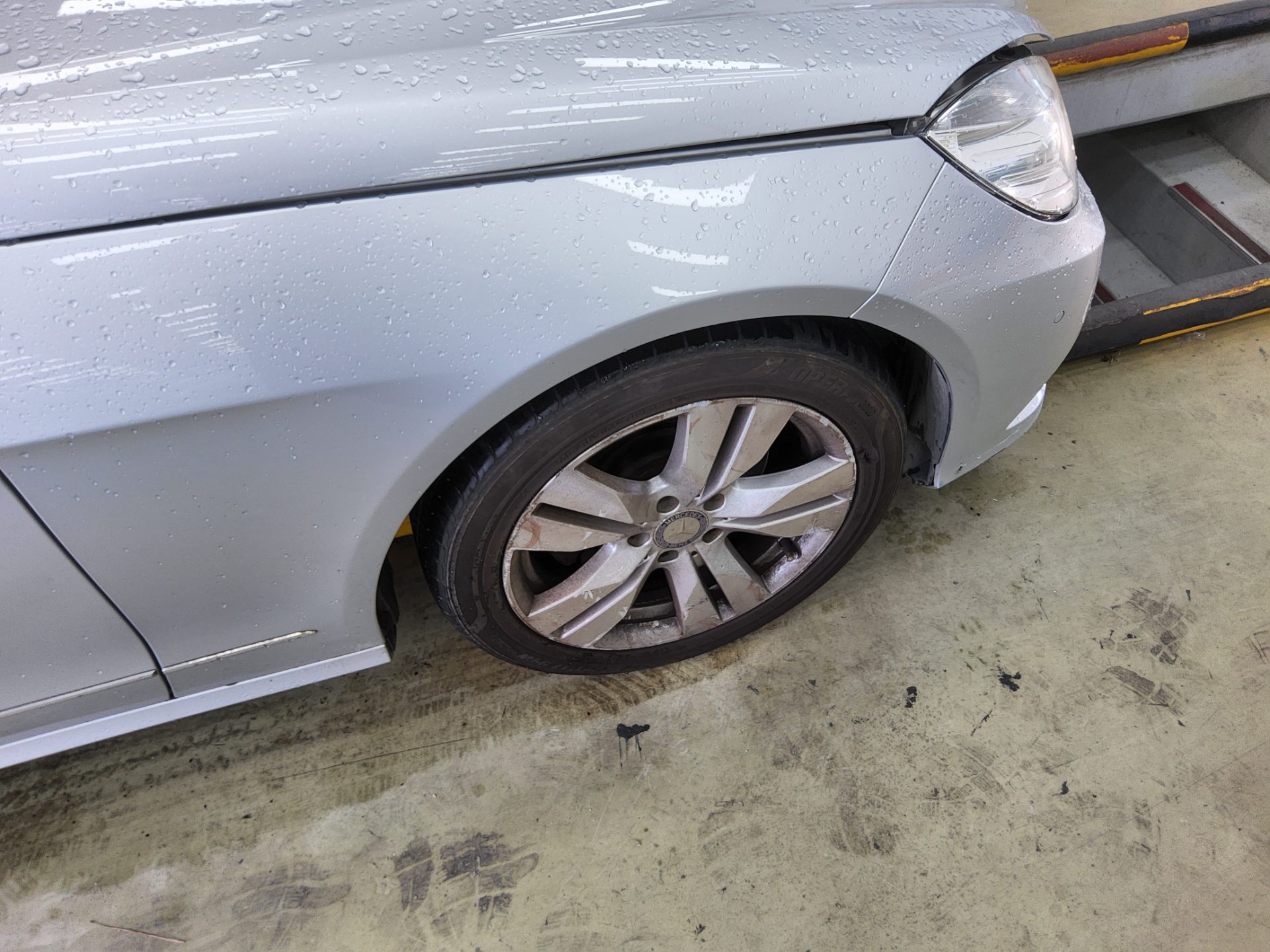 مرسيدس بنز E Class (4Th Gen) E250 Cdi فورماتيك 2013 4MATIC