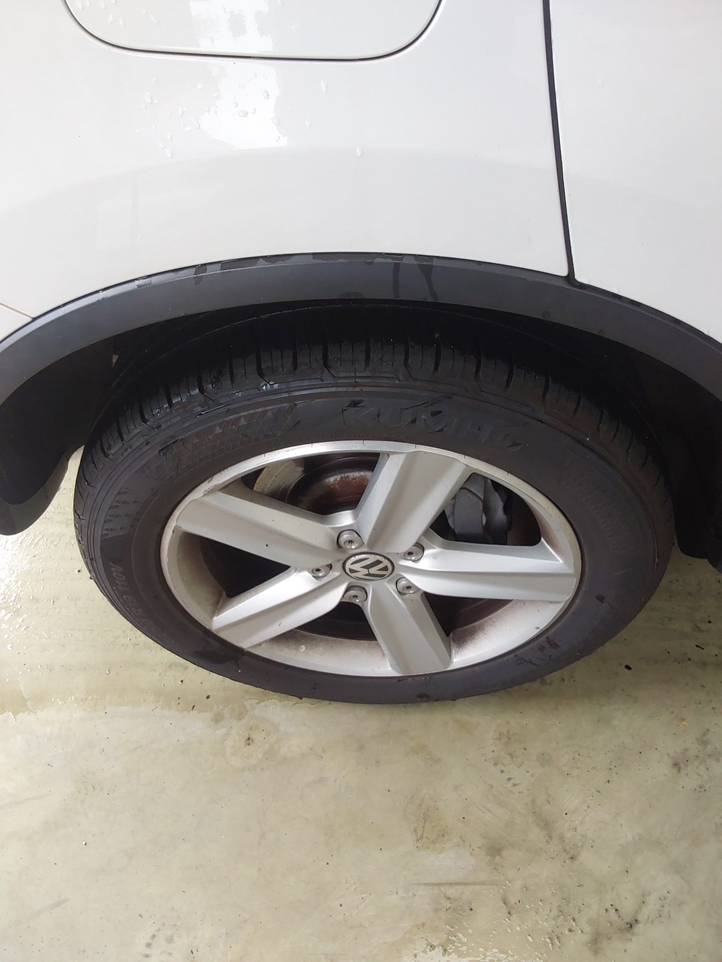 فولكس فاجن جديد طوارق (2Nd Gen) 3.0 V6 TDI Bluemotion 2014