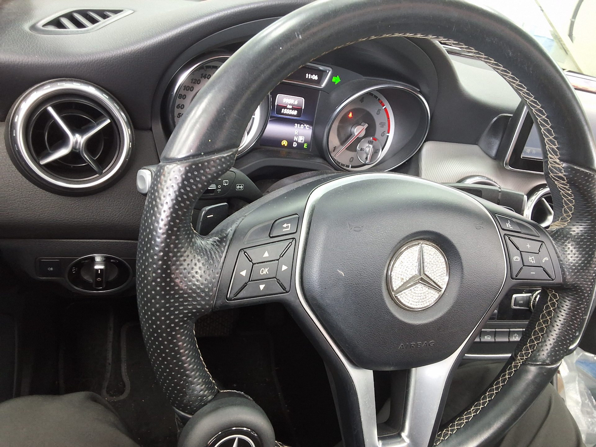 مرسيدس بنز جي إل إيه Class جي إل إيه 200 Cdi فورماتيك 2015 4MATIC