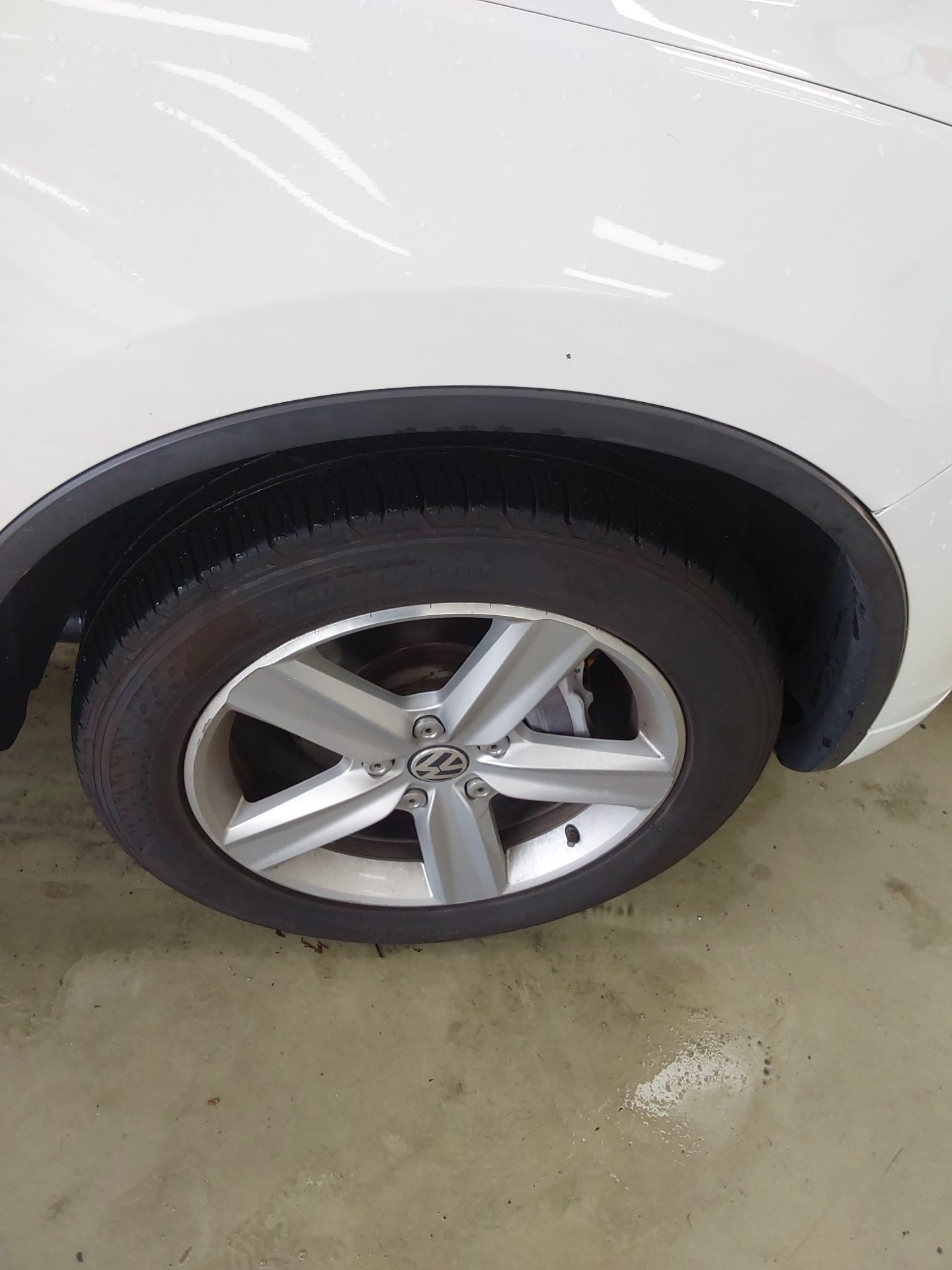 فولكس فاجن جديد طوارق (2Nd Gen) 3.0 V6 TDI Bluemotion 2014
