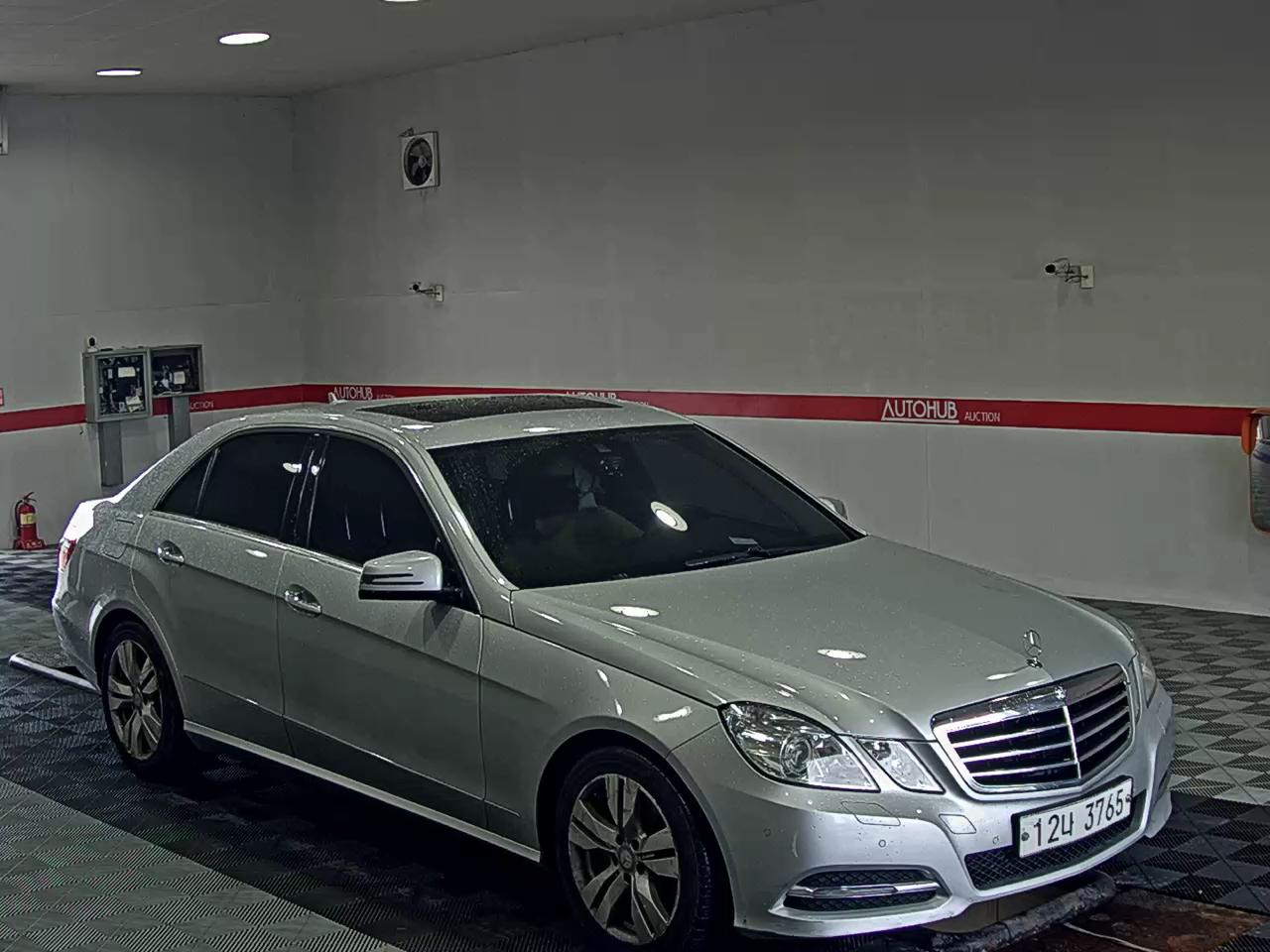 مرسيدس بنز E Class (4Th Gen) E250 Cdi فورماتيك 2013 4MATIC