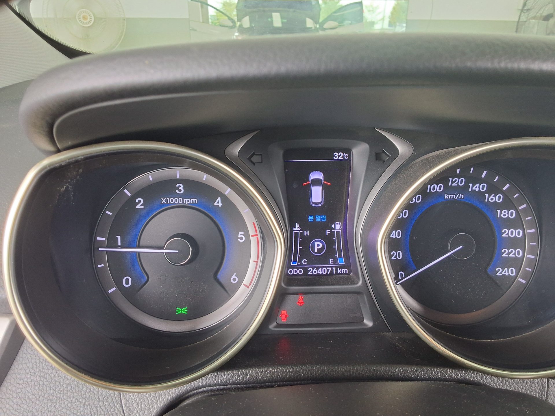 هيونداي جديد I30 1.6 VGT Extreme 2012