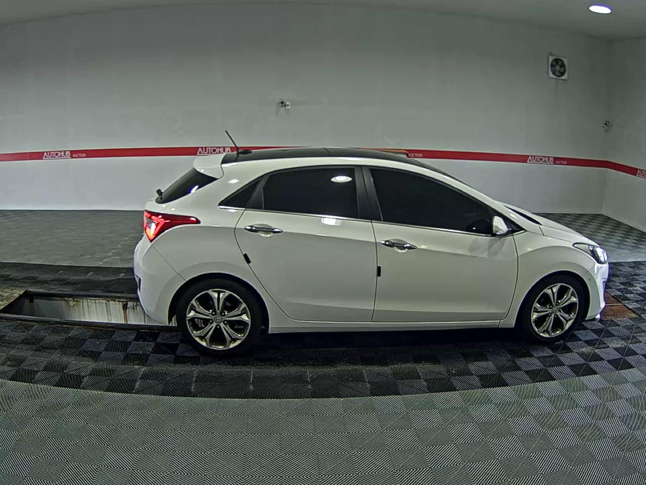 هيونداي جديد I30 1.6 VGT Extreme 2012