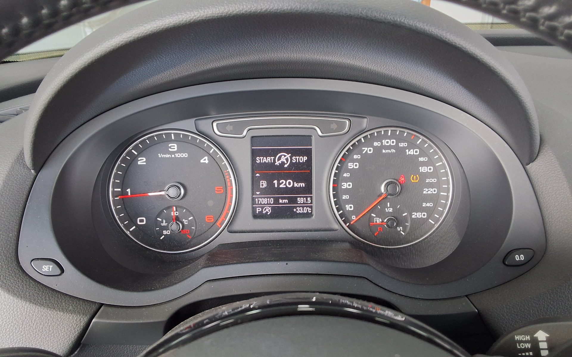 أودي كيو 3 2.0 TDI كواترو Dynamic 2012