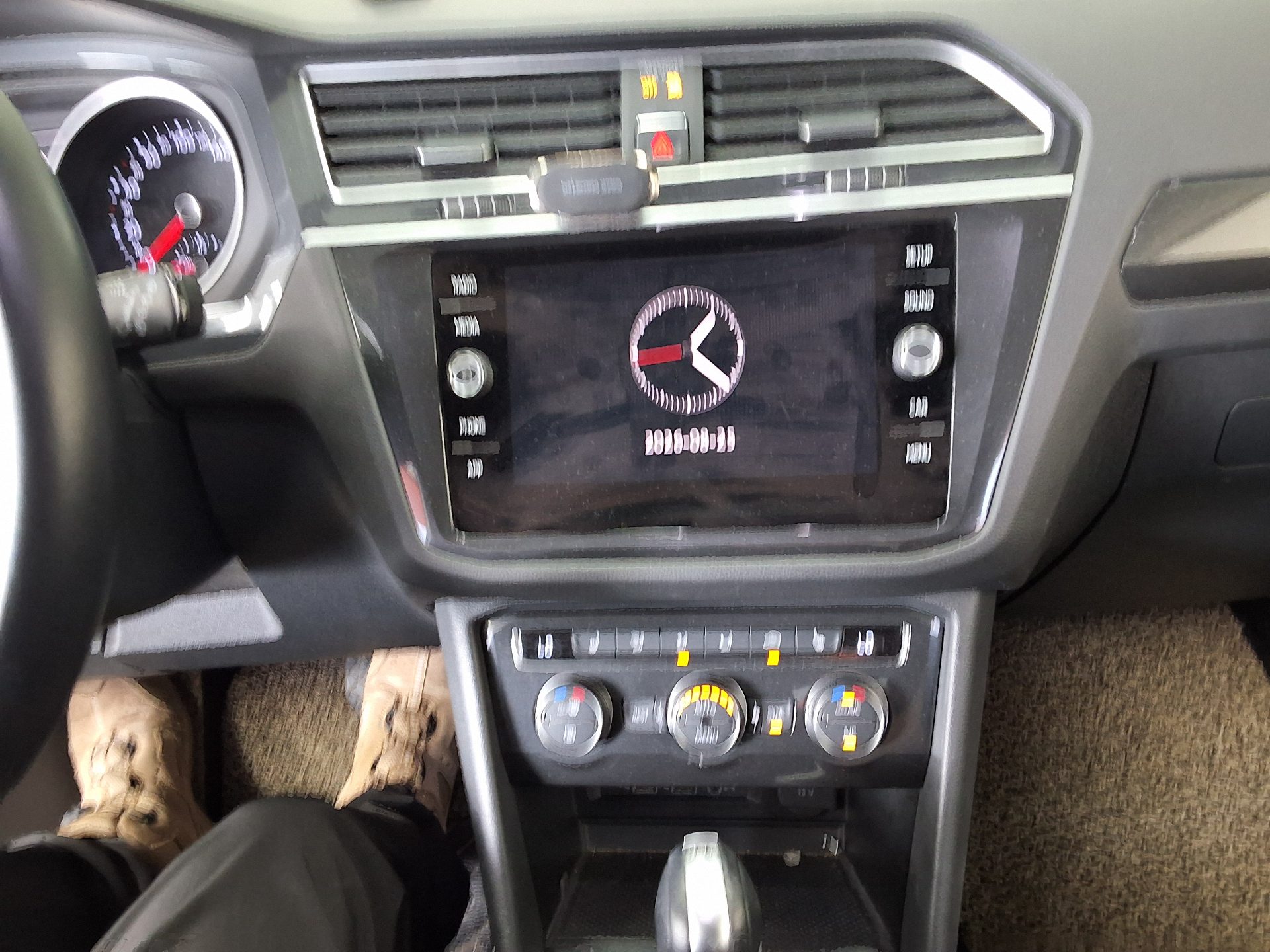 فولكس فاجن تيجوان (2Nd Gen) 2.0 TDI بريميوم 2018 بريميوم