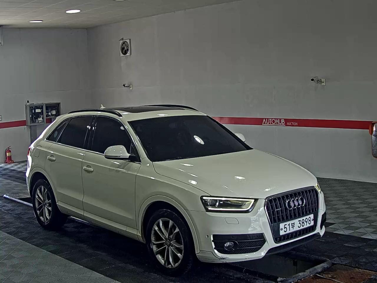 أودي كيو 3 2.0 TDI كواترو Dynamic 2012