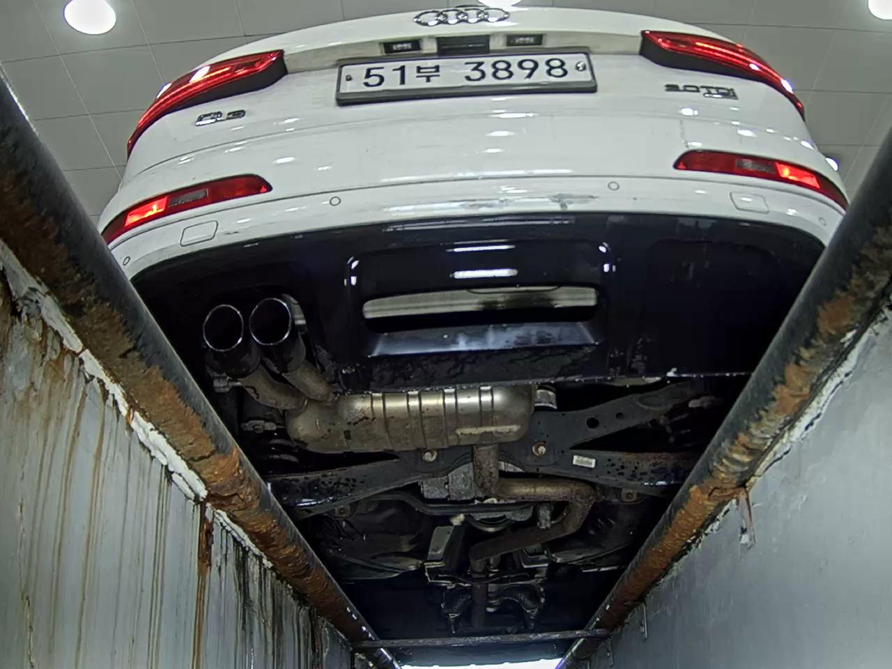 أودي كيو 3 2.0 TDI كواترو Dynamic 2012