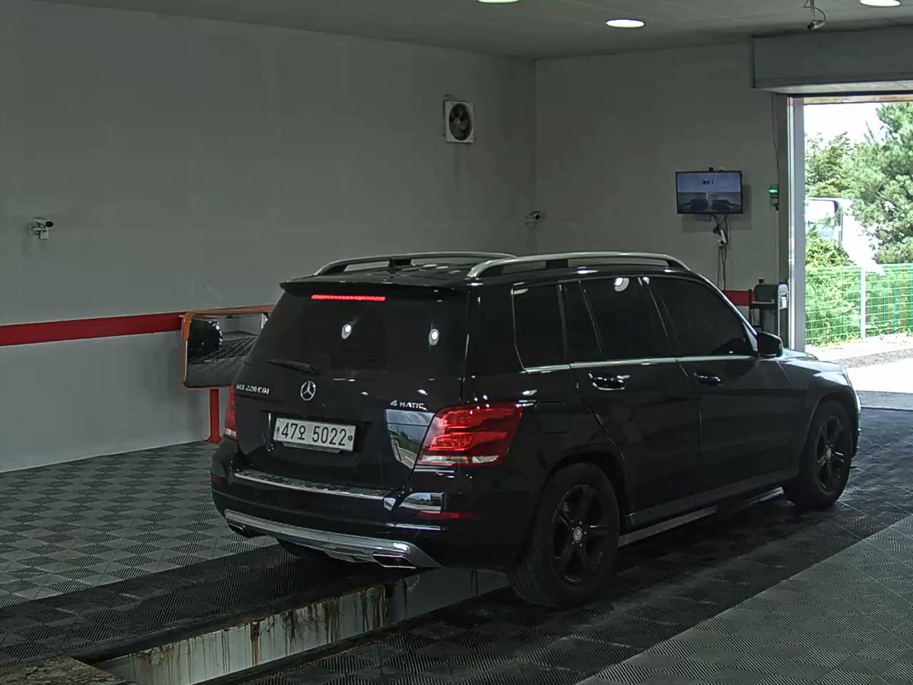 مرسيدس بنز Glk Class Glk220 Cdi فورماتيك 2014 4MATIC