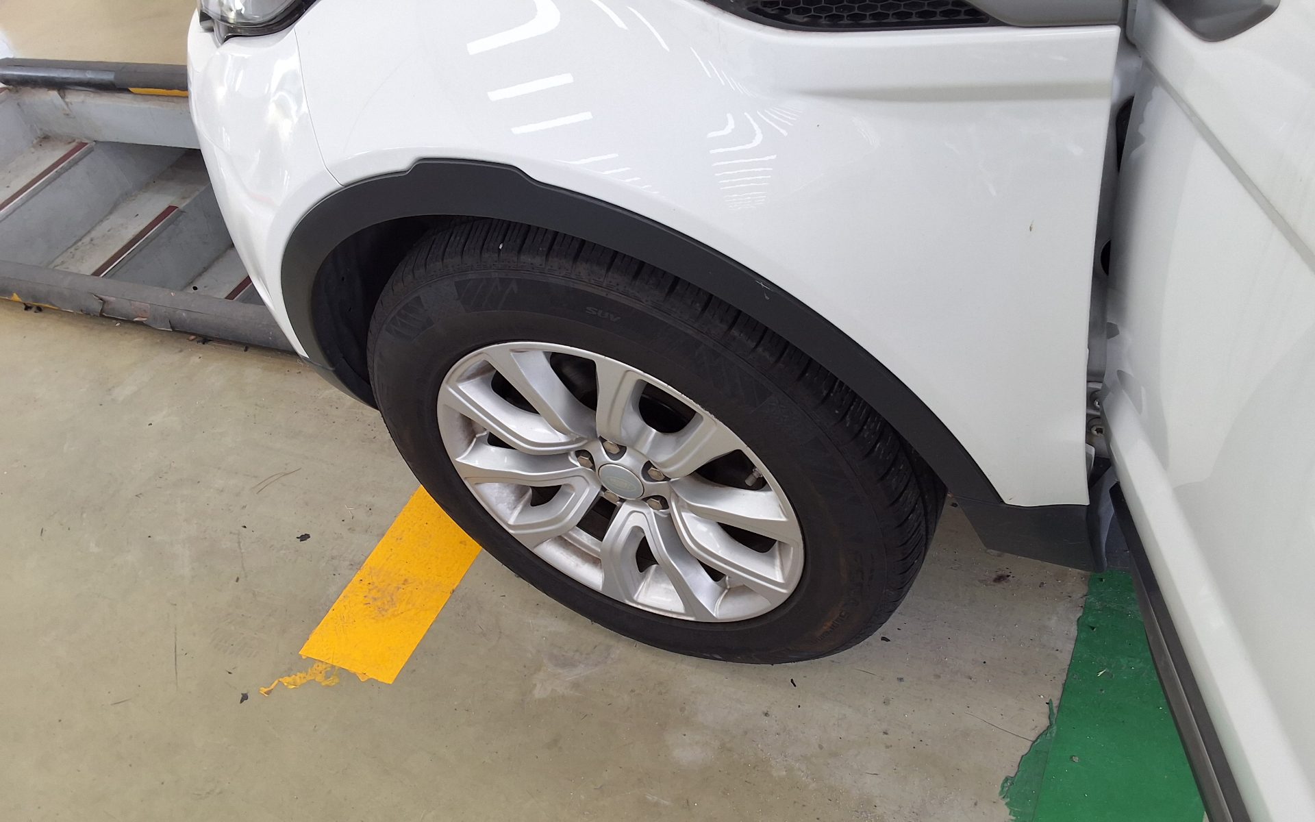 لاند روفر Rover رينج روفر Evoque 2.0 Td4 Se 2017 SE