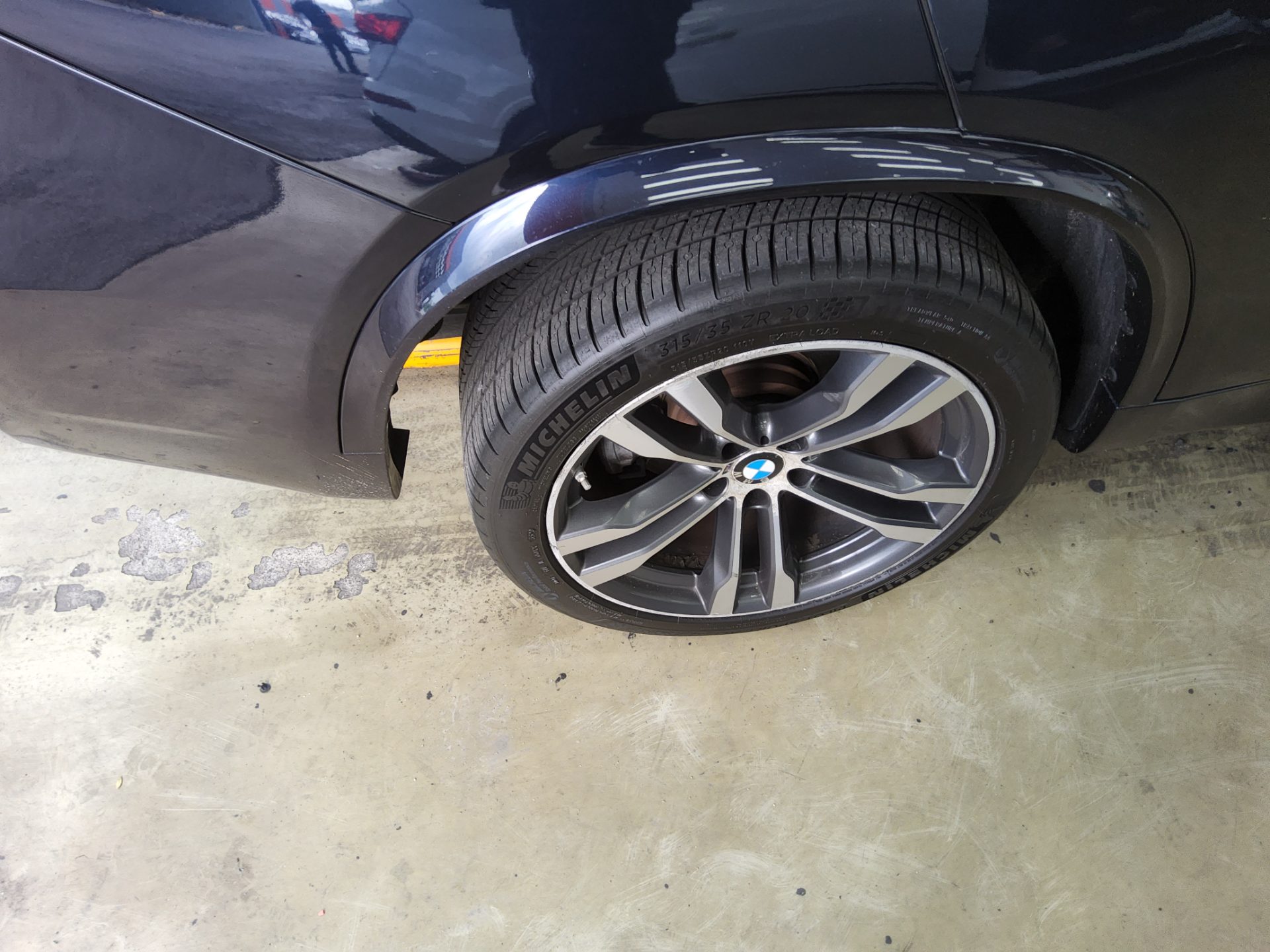 بي إم دبليو X5 (3Rd Gen) M50D إكس درايف 2015 M50d