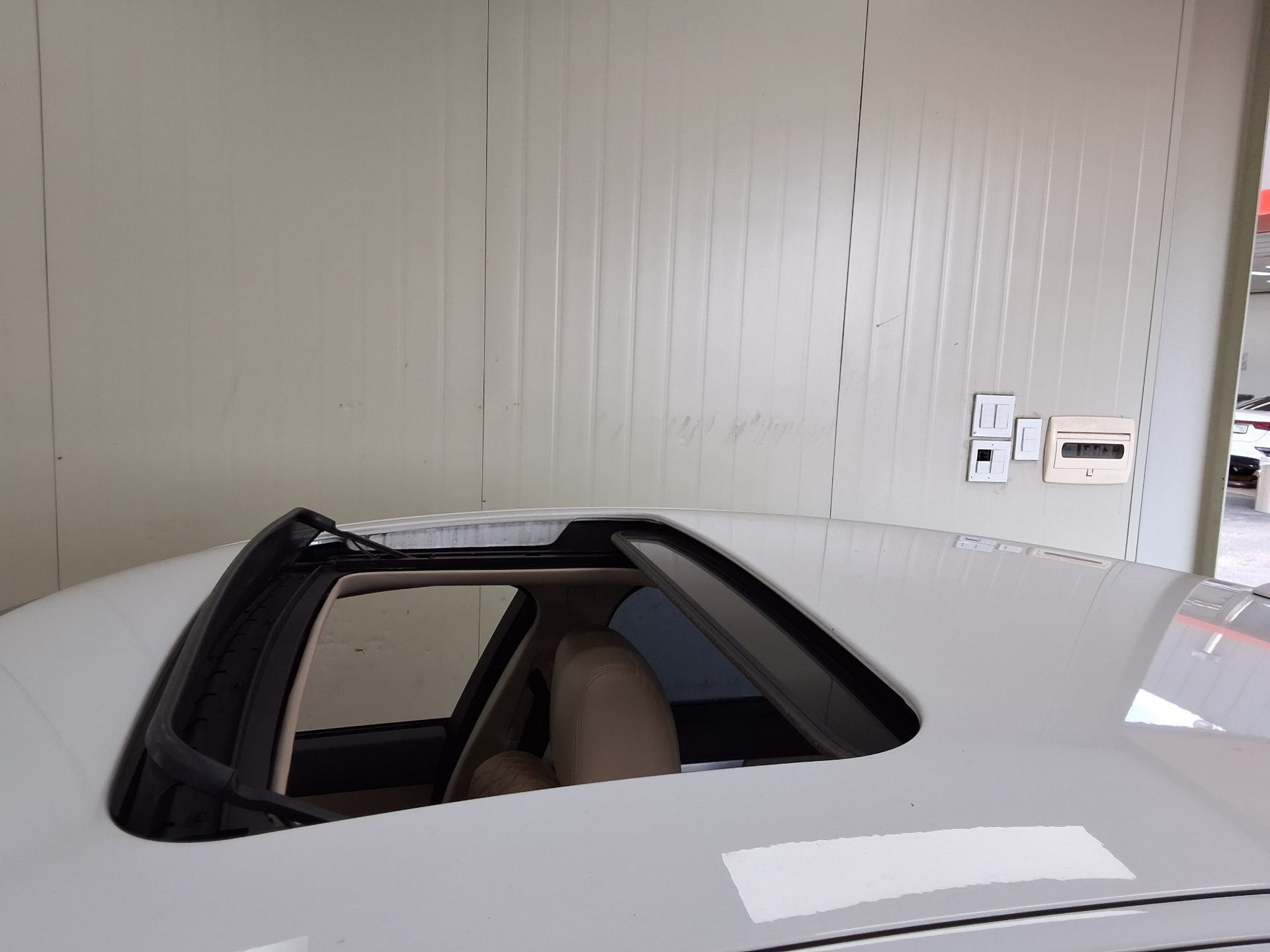جاكوار Xf 3.0D V6 لكجري 2015 فاخر