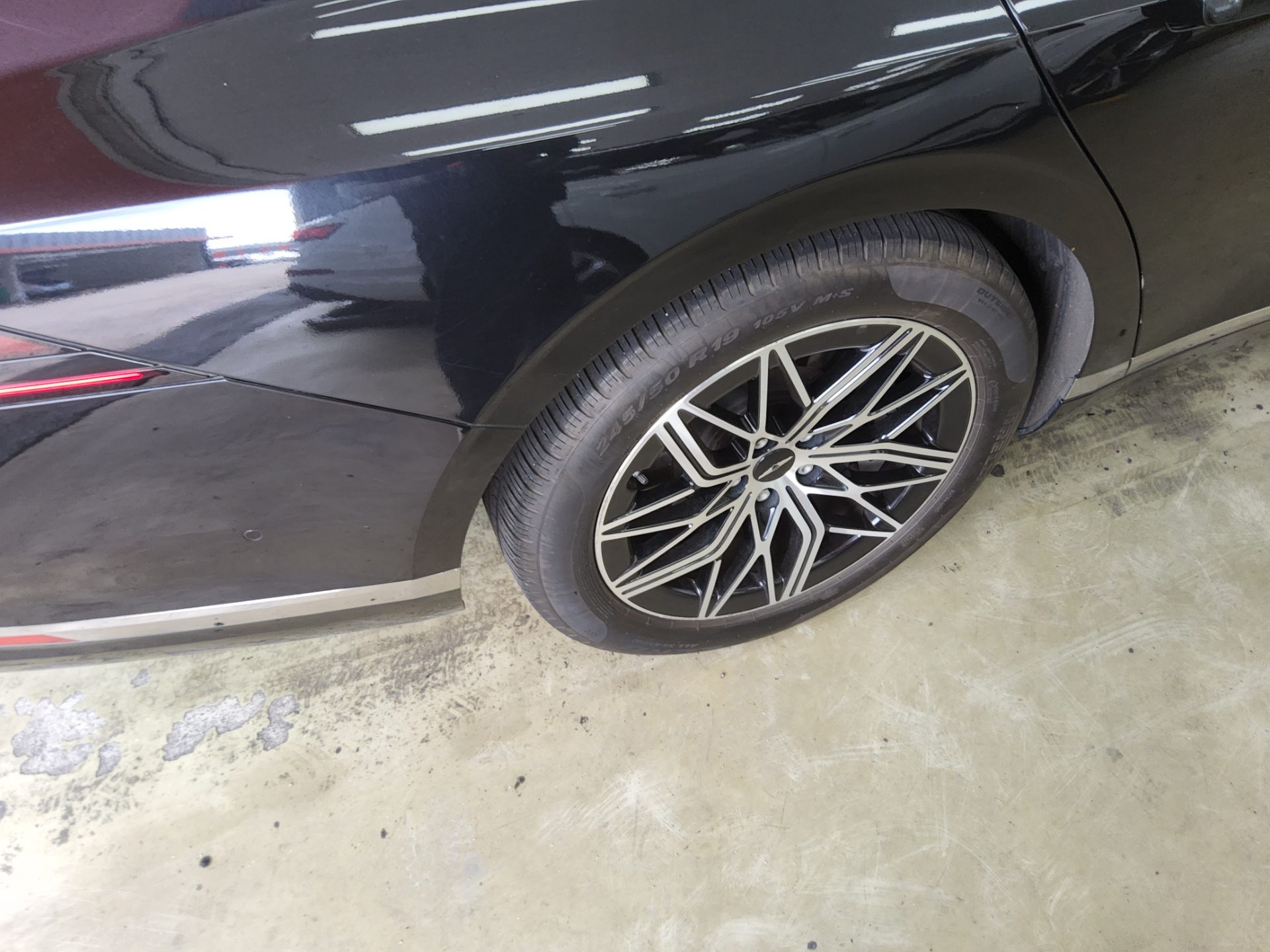 جينيسيس جينيسيس G90 2022 TURBO دفع رباعي BASE