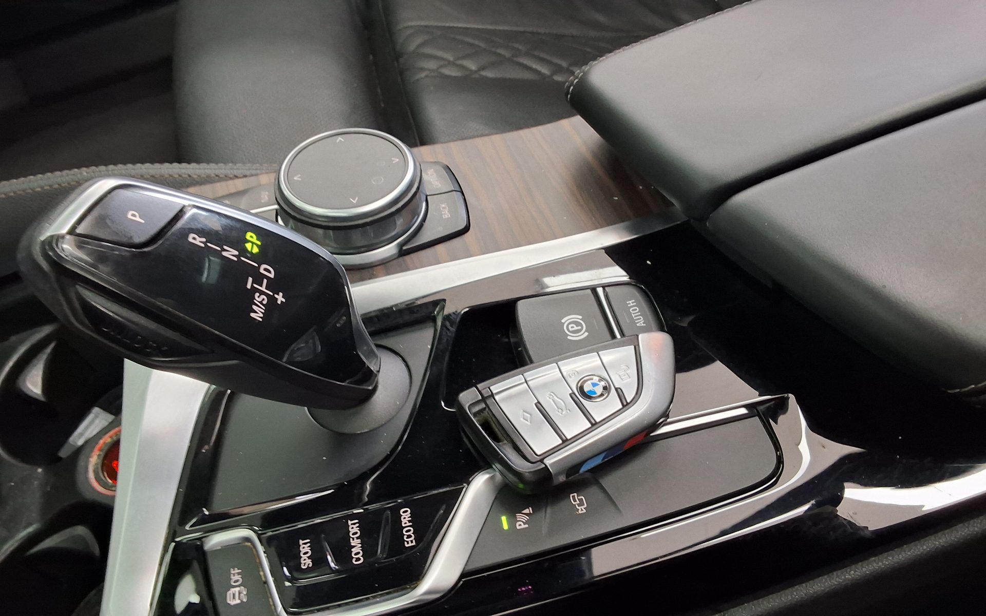بي إم دبليو 5 Series (7Th Gen) 530I إكس درايف M Sport Pack بلس 2018 SPORT PLUS