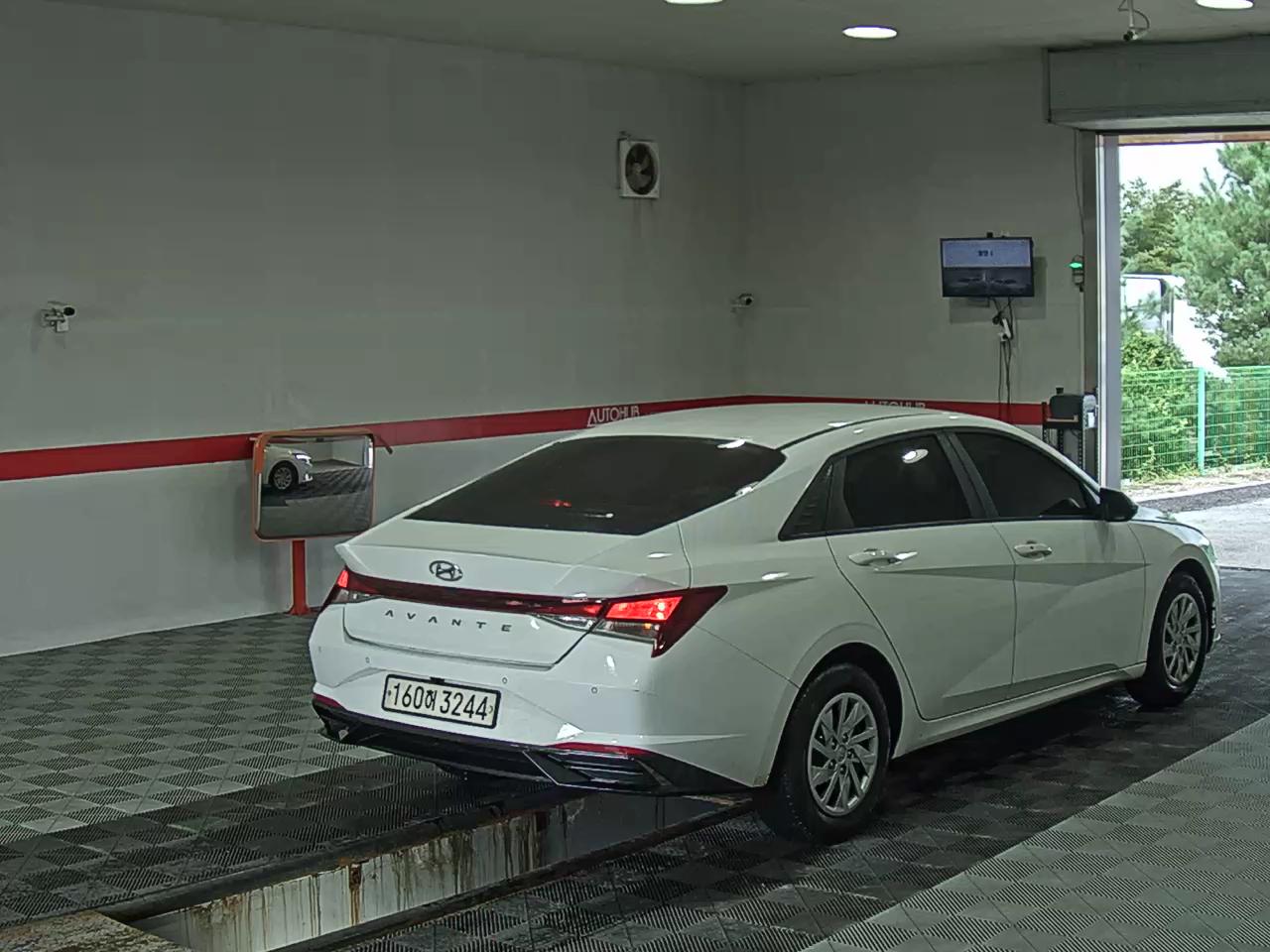 هيونداي أفانتي 2022 SMART