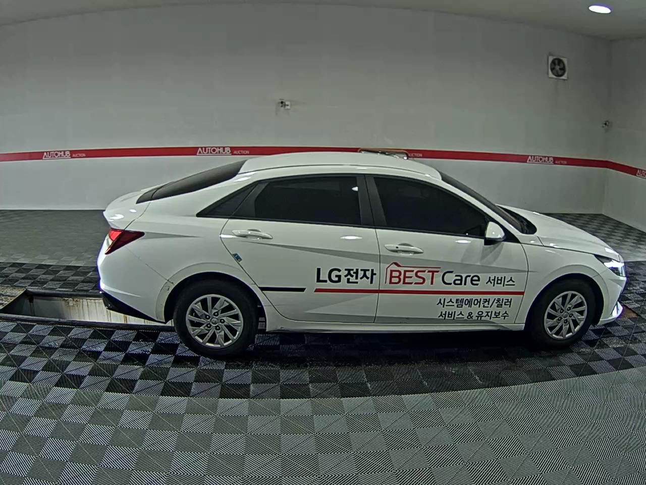 هيونداي أفانتي 2022 SMART