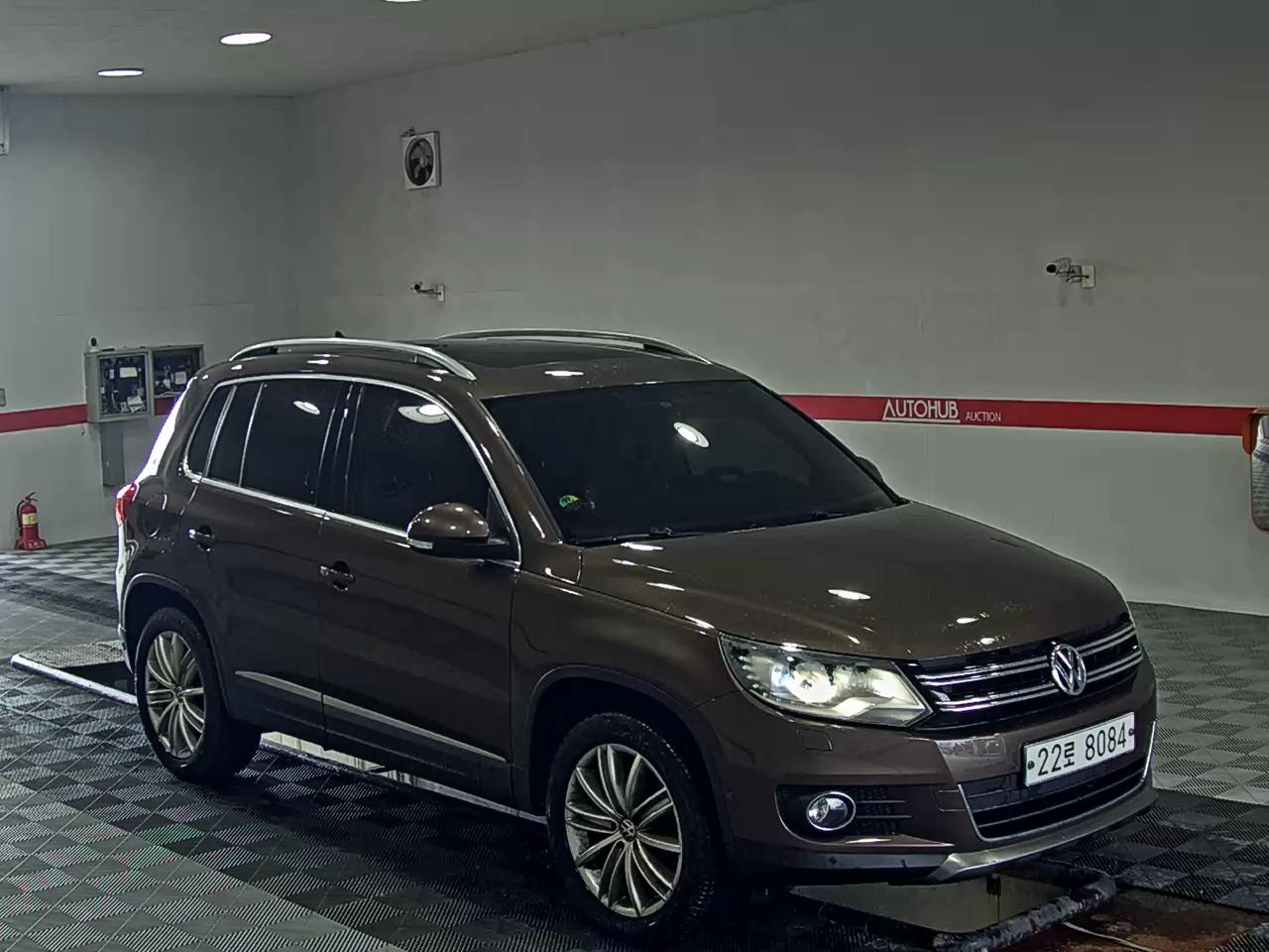 فولكس فاجن تيجوان 2.0 TDI Bluemotion بريميوم 2015 بريميوم