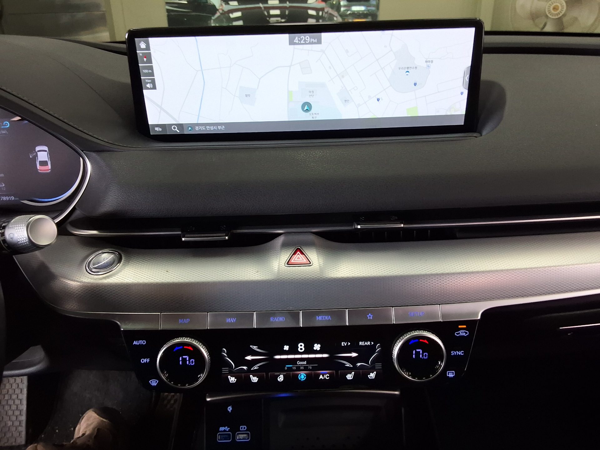 جينيسيس Eg80 كهرباء دفع كلي الفئة الأساسية 2022 EV دفع رباعي BASE
