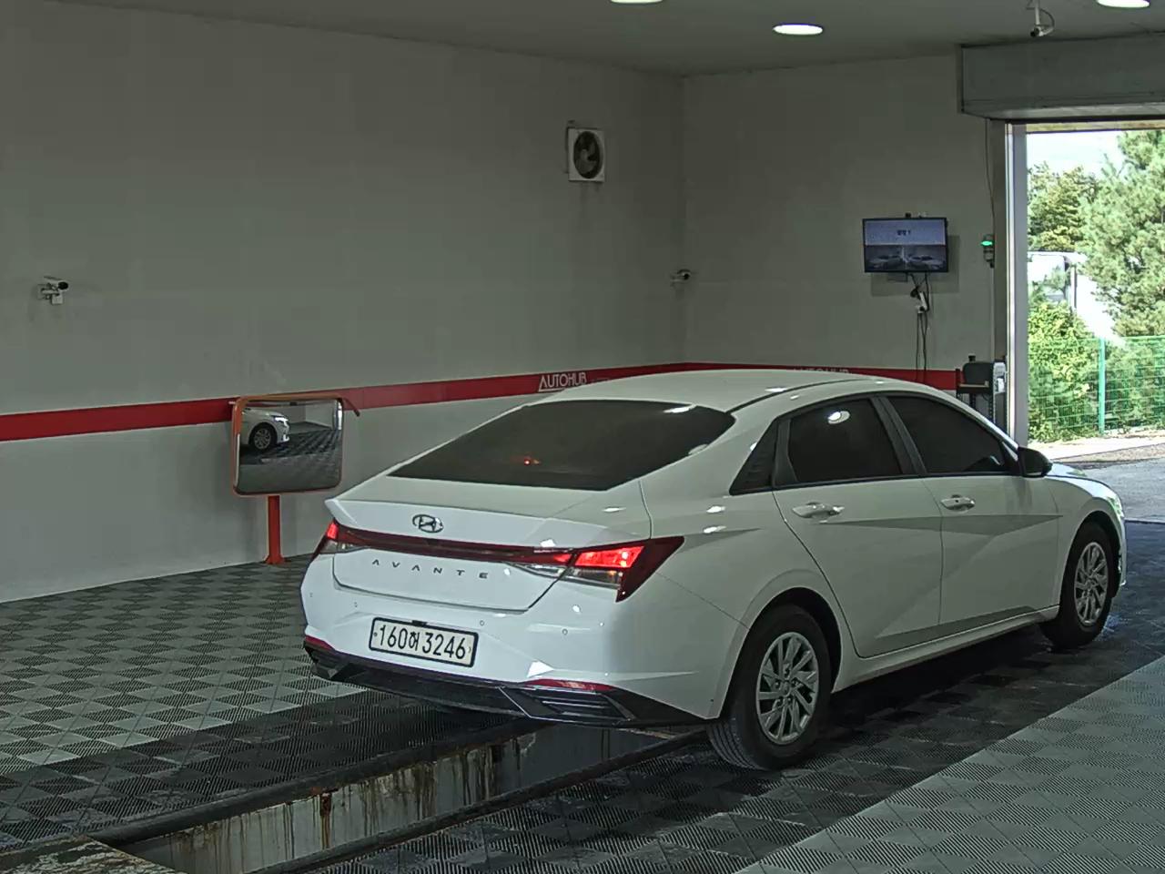 هيونداي أفانتي 2022 SMART
