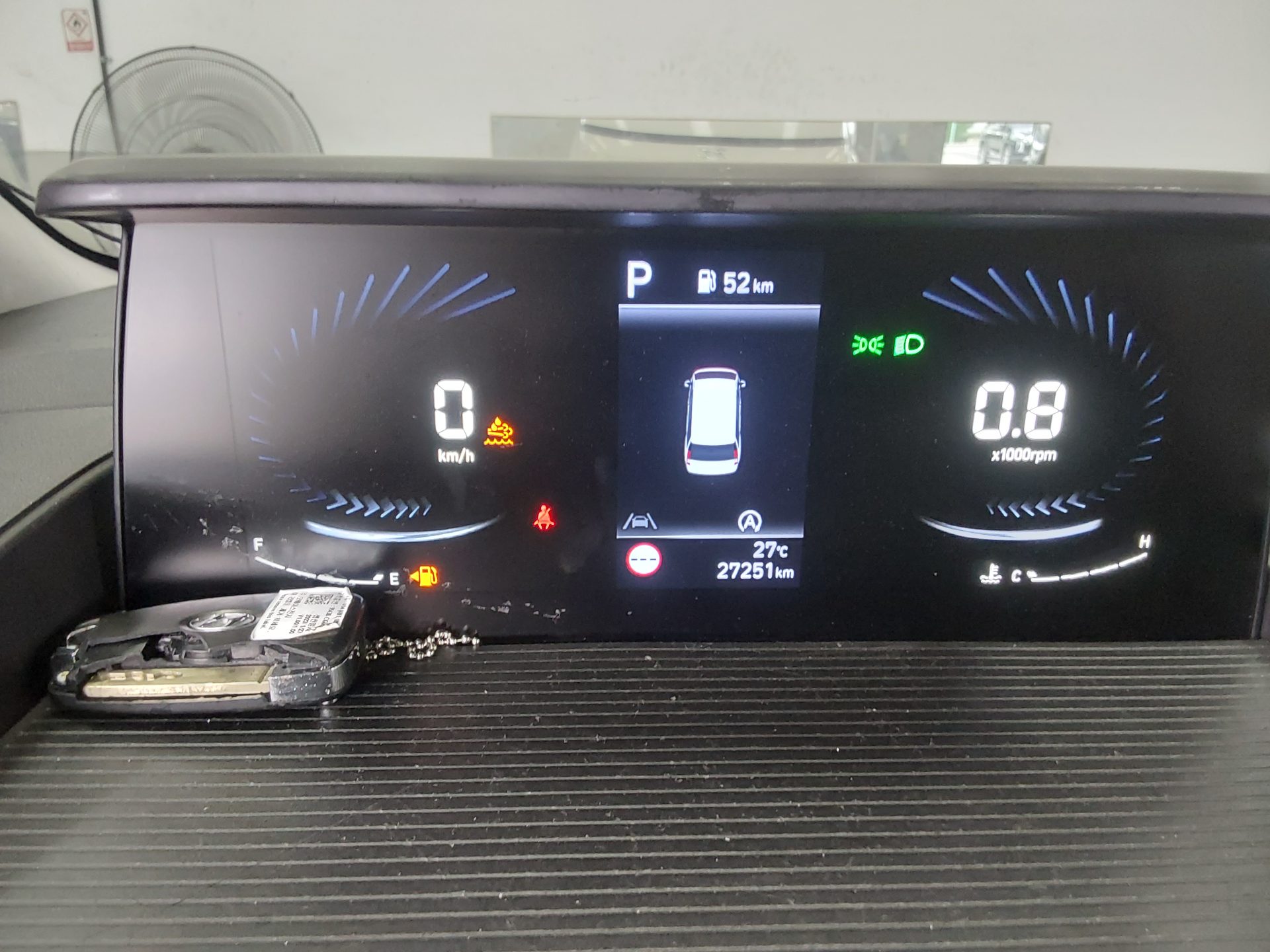 هيونداي ستاريا 2023 SMART