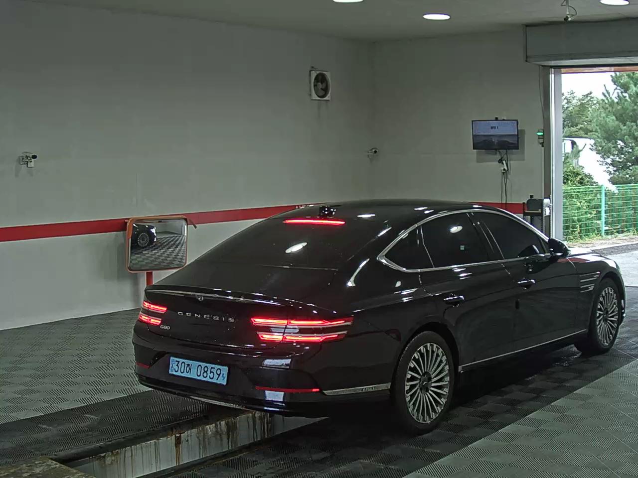 جينيسيس Eg80 كهرباء دفع كلي الفئة الأساسية 2022 EV دفع رباعي BASE