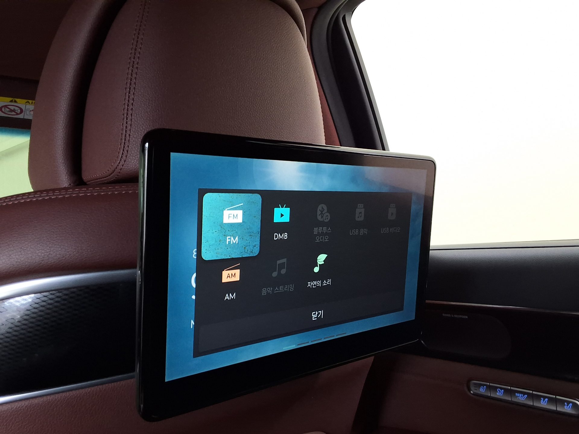 جينيسيس جينيسيس G90 2022 TURBO دفع رباعي BASE