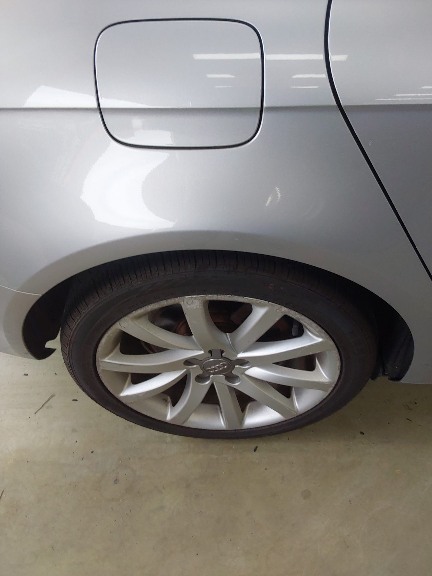 أودي إيه 4 (4Th Gen) 30 TDI Dynamic 2015