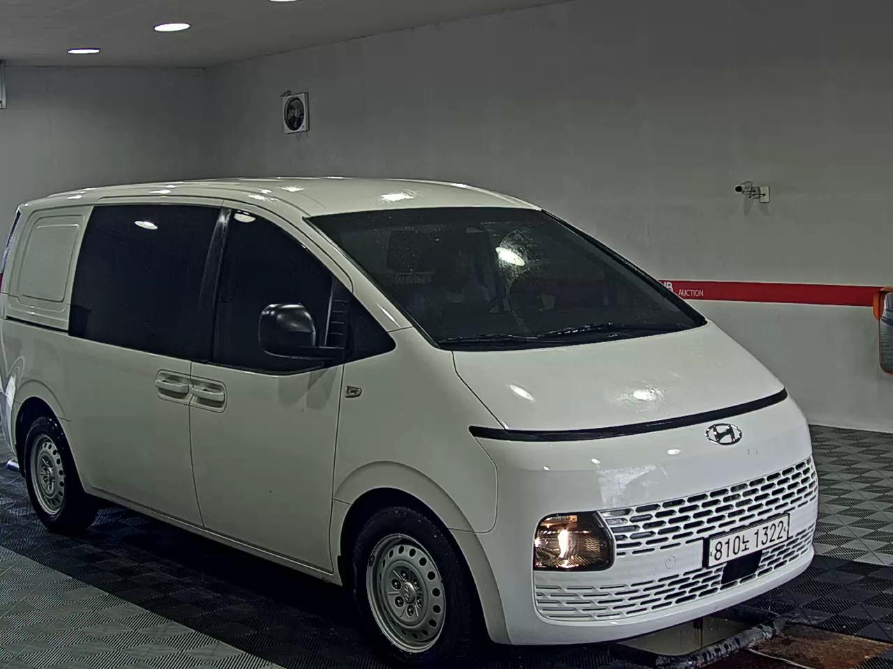 هيونداي ستاريا 2023 SMART