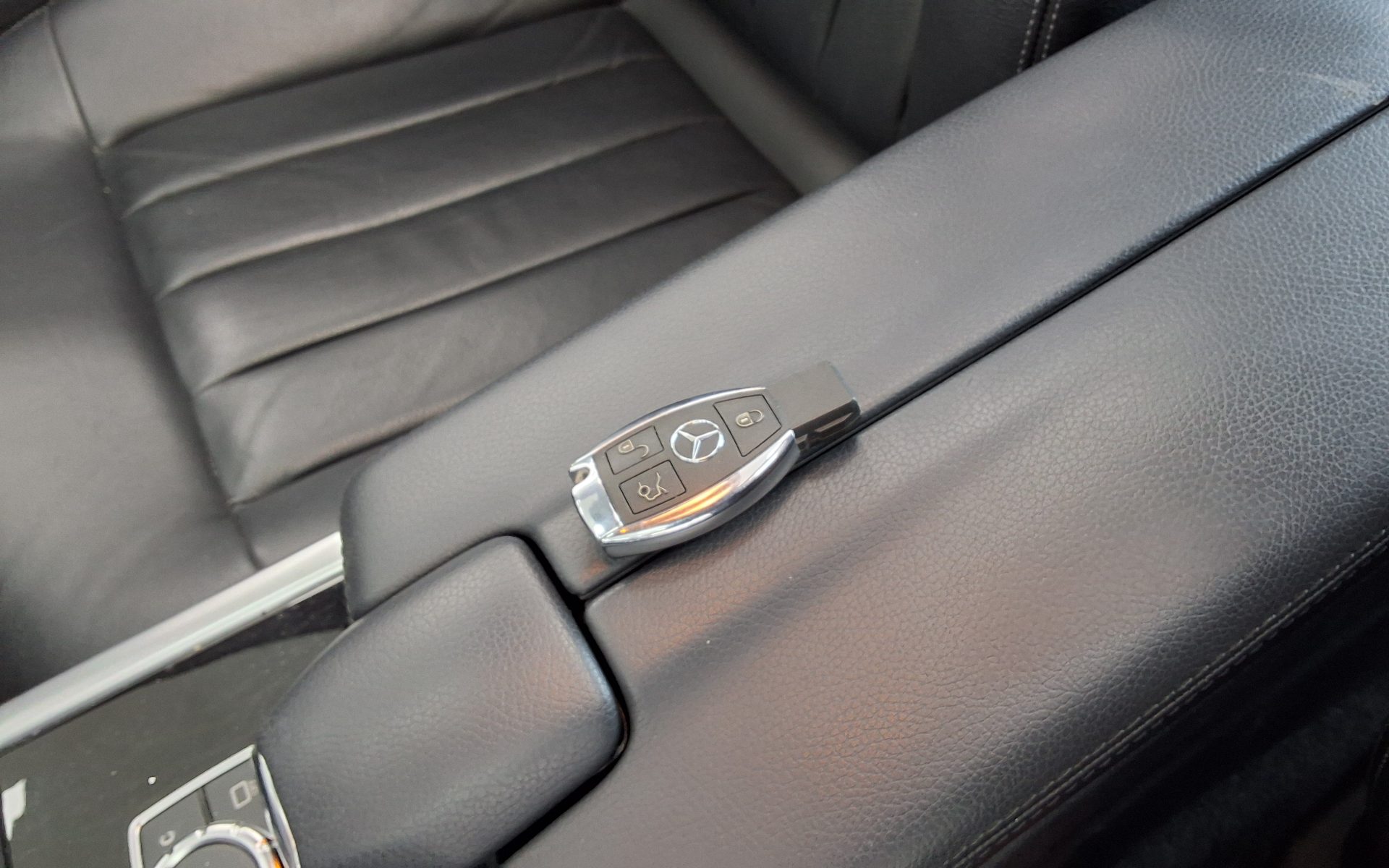 مرسيدس بنز E Class (4Th Gen) E220 Cdi Bluetec Avantgarde Sport 2016 SPORT