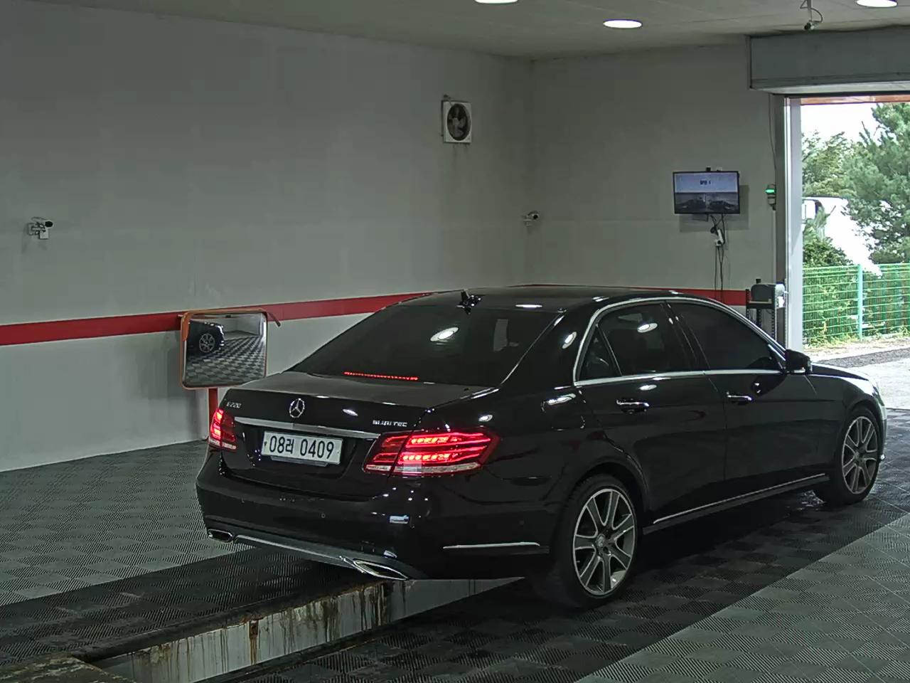 مرسيدس بنز E Class (4Th Gen) E220 Cdi Bluetec Avantgarde 2016 E220