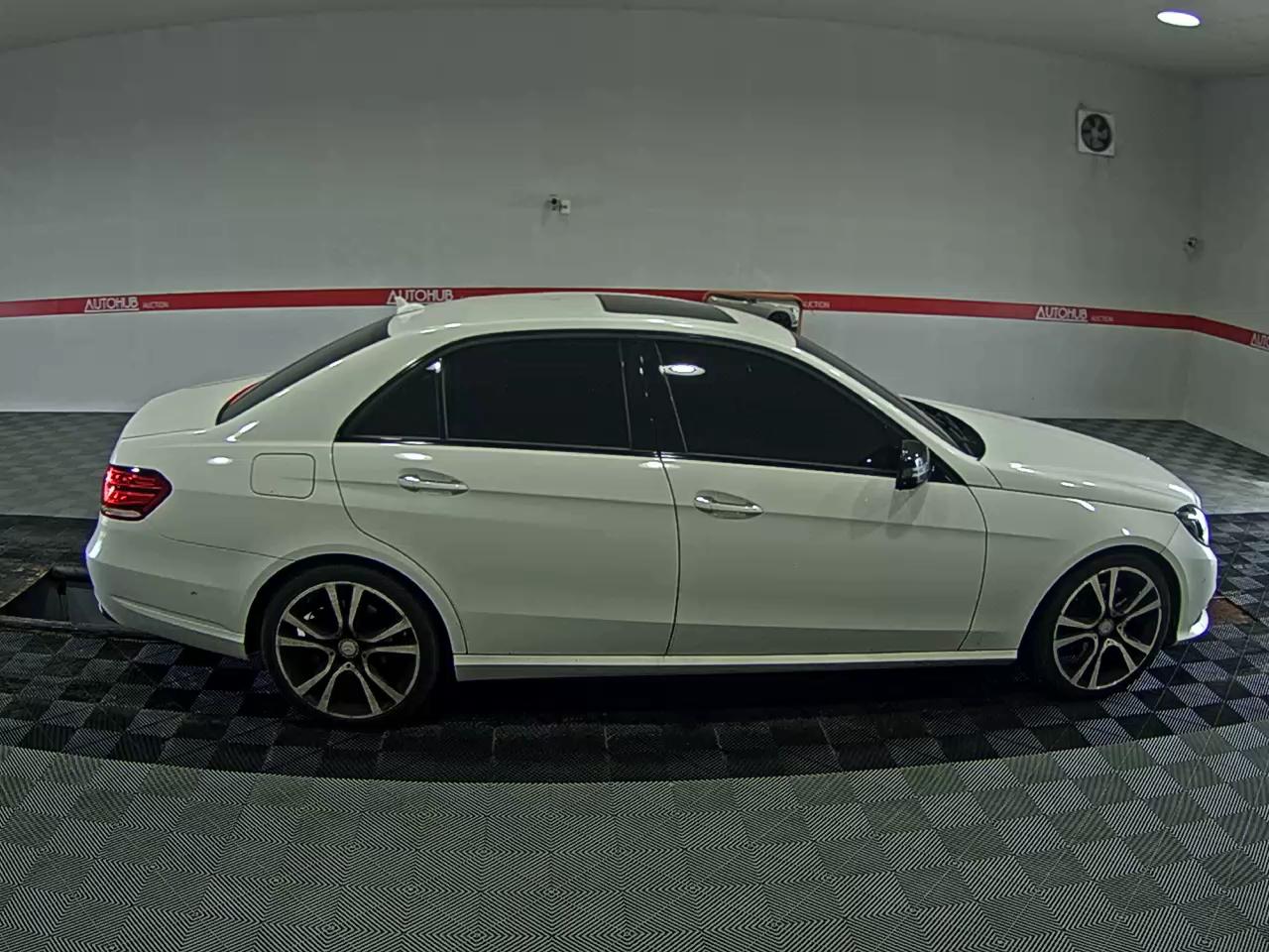 مرسيدس بنز E Class (4Th Gen) E220 Cdi Bluetec Avantgarde Sport 2016 SPORT
