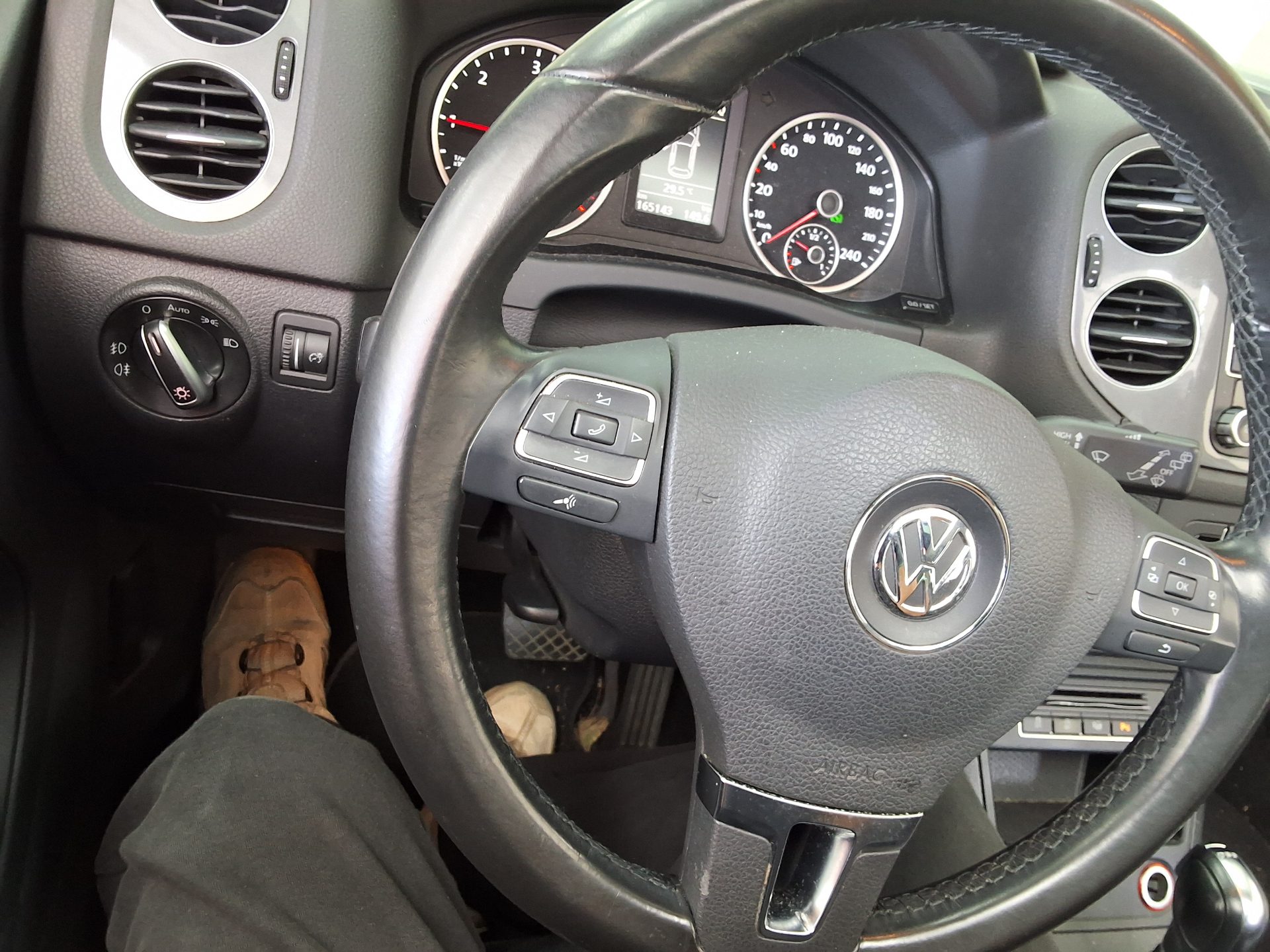 فولكس فاجن تيجوان 2.0 TDI Bluemotion بريميوم 2013 بريميوم