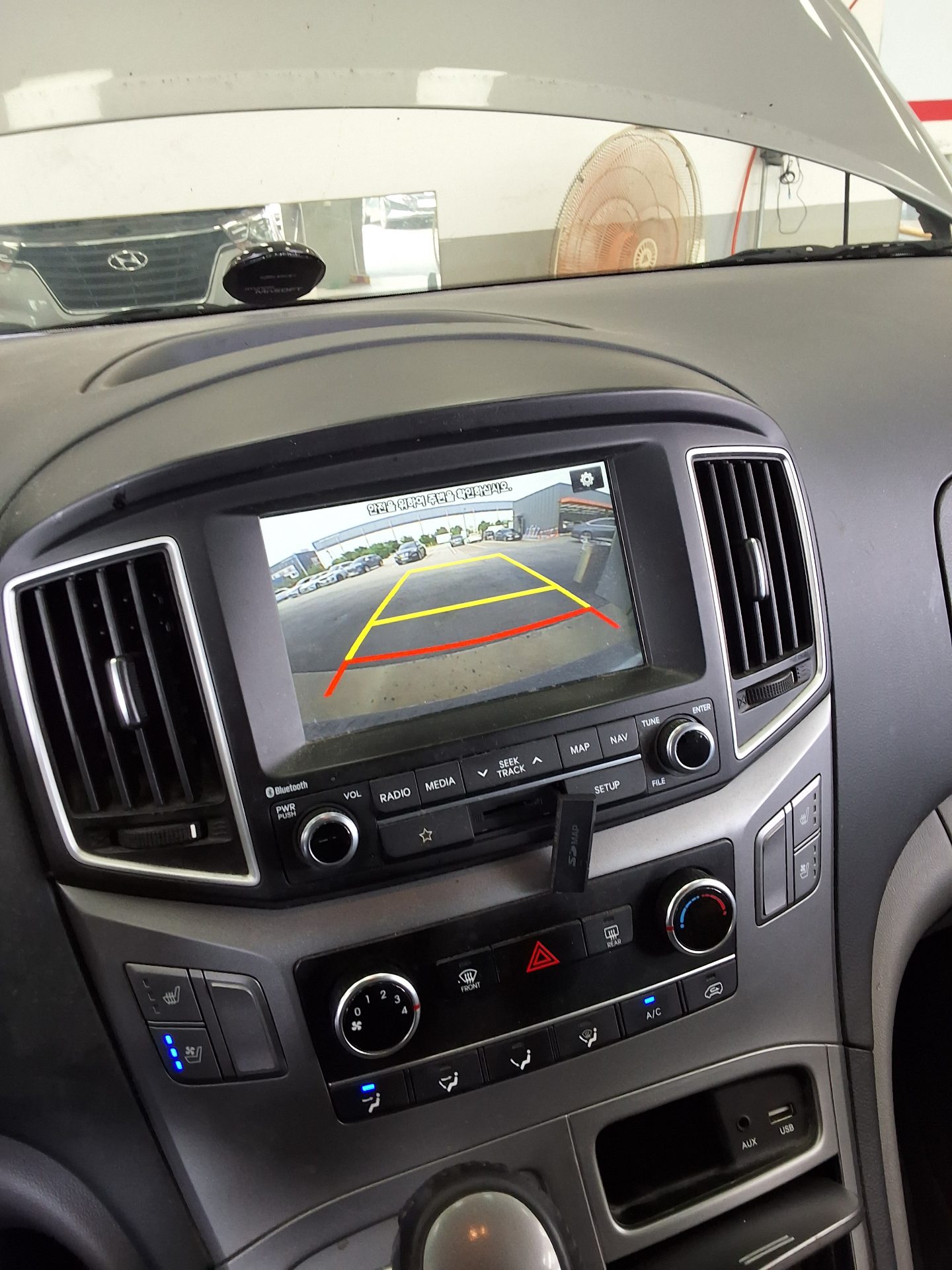 هيونداي الجديد جراند ستاركس 5 Seater ديزل فان مودرن 2019 VAN MODERN