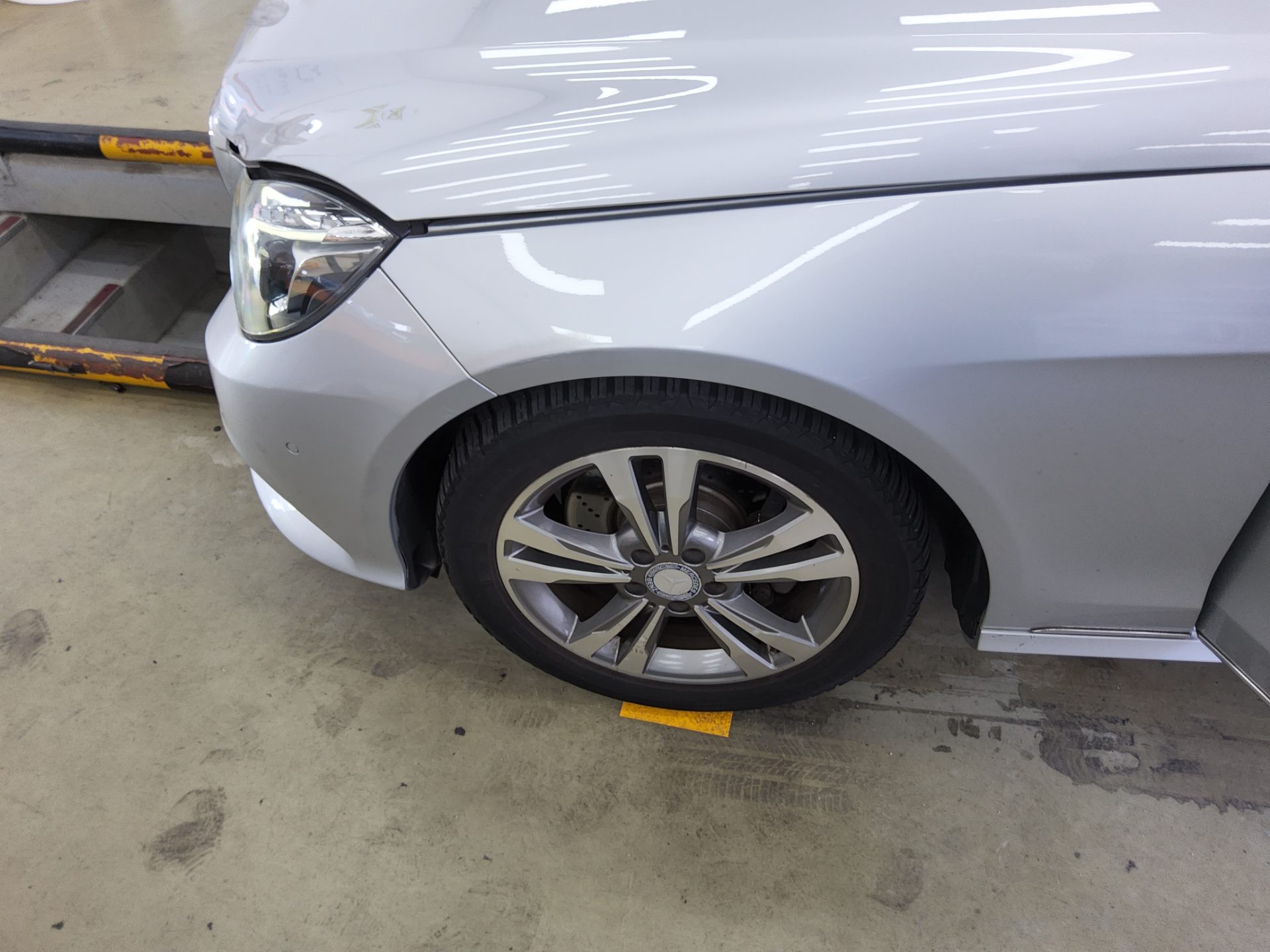 مرسيدس بنز E Class (4Th Gen) E250 Cdi فورماتيك 2014 4MATIC