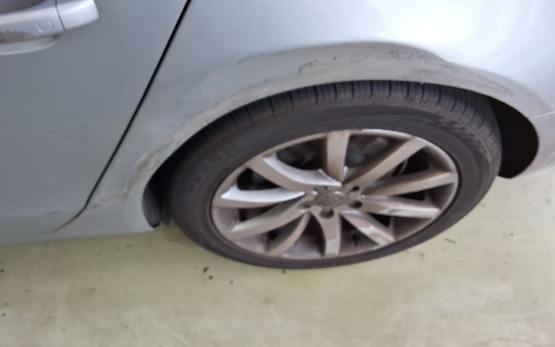 أودي إيه 4 (4Th Gen) 30 TDI Dynamic 2015