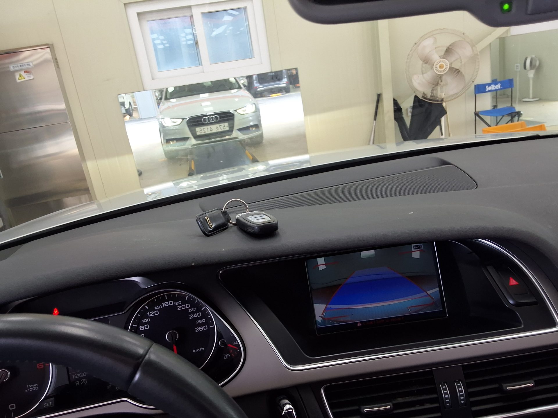 أودي إيه 4 (4Th Gen) 2.0 TDI 2014