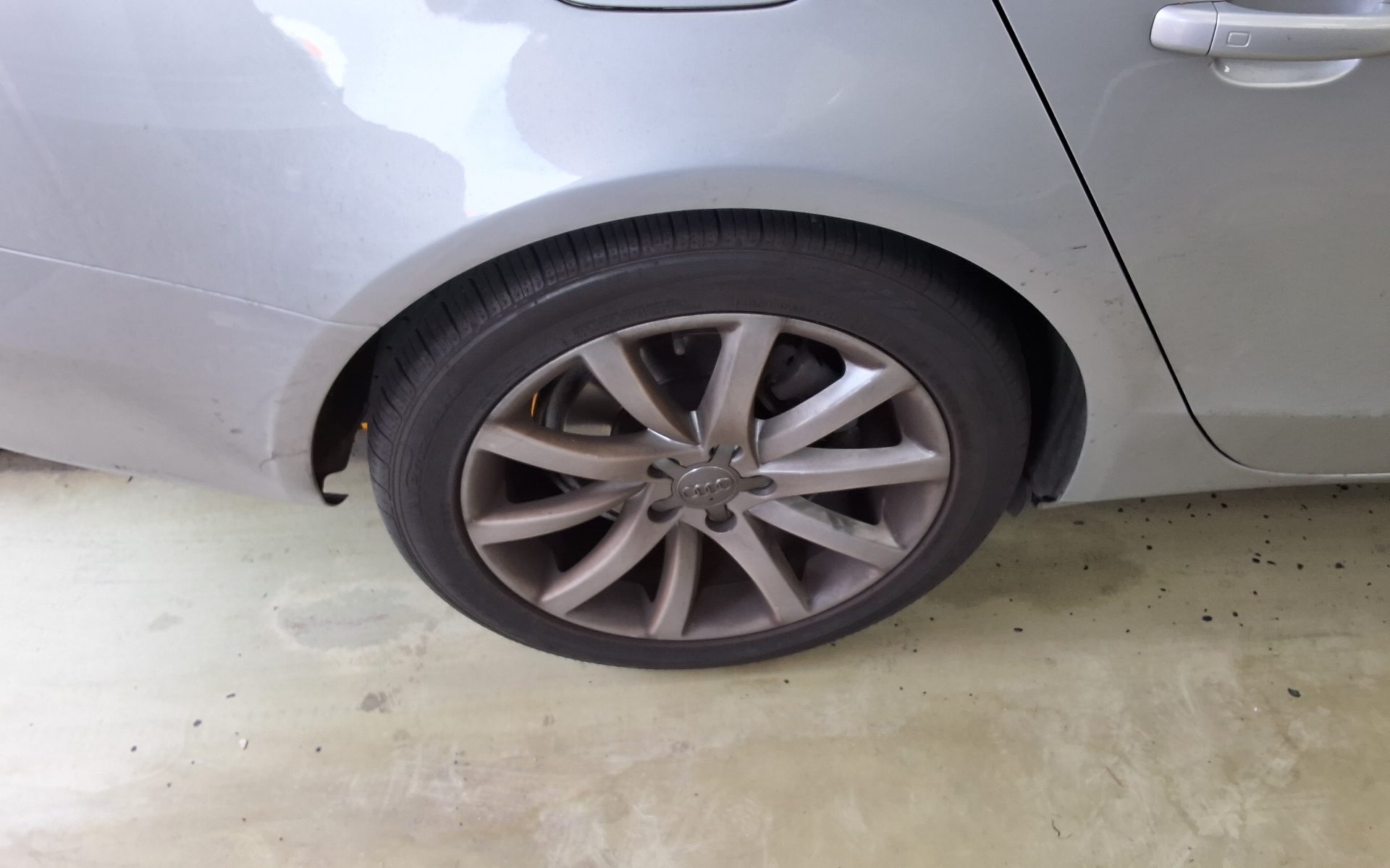 أودي إيه 4 (4Th Gen) 30 TDI Dynamic 2015