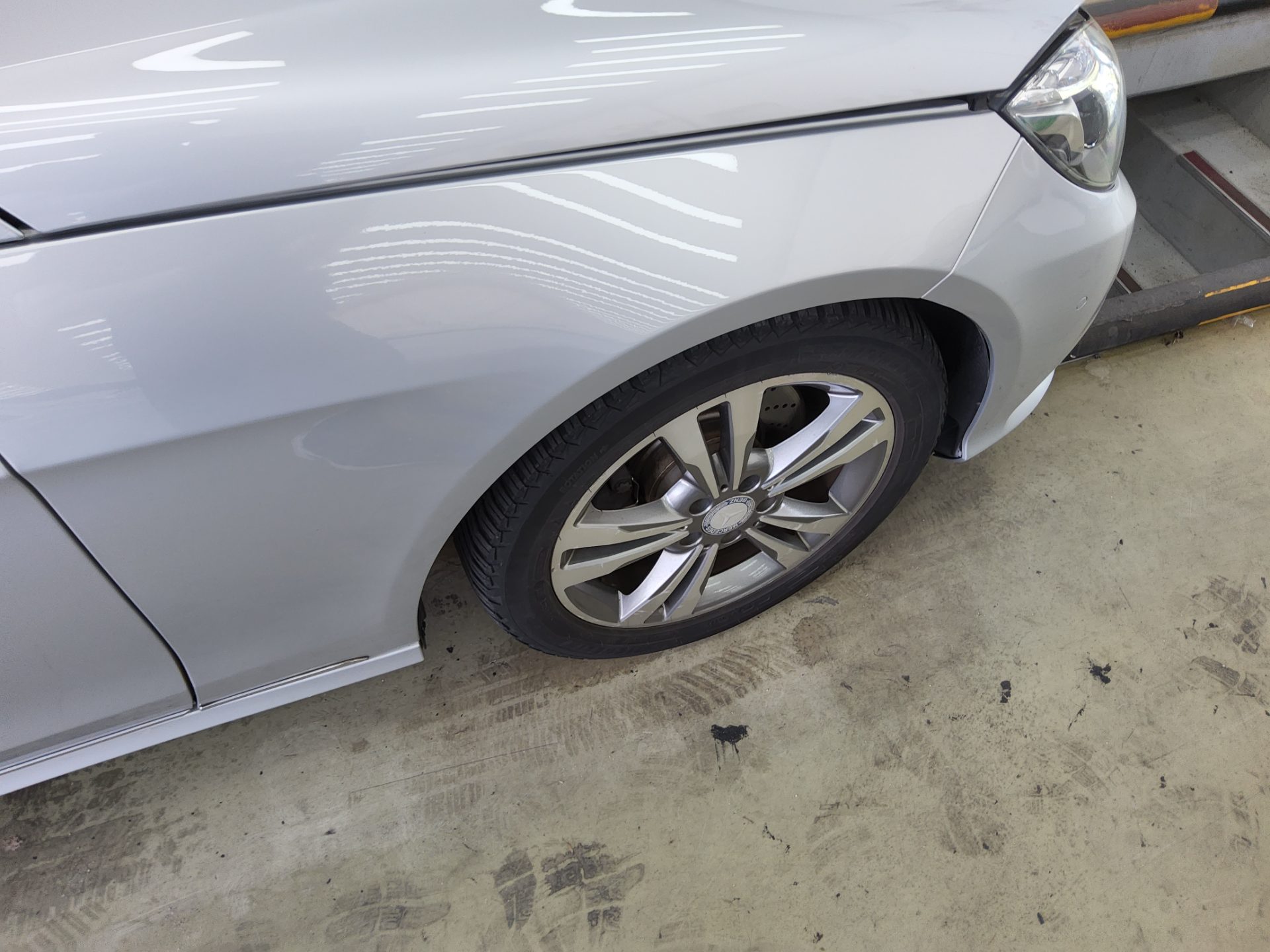 مرسيدس بنز E Class (4Th Gen) E250 Cdi فورماتيك 2014 4MATIC