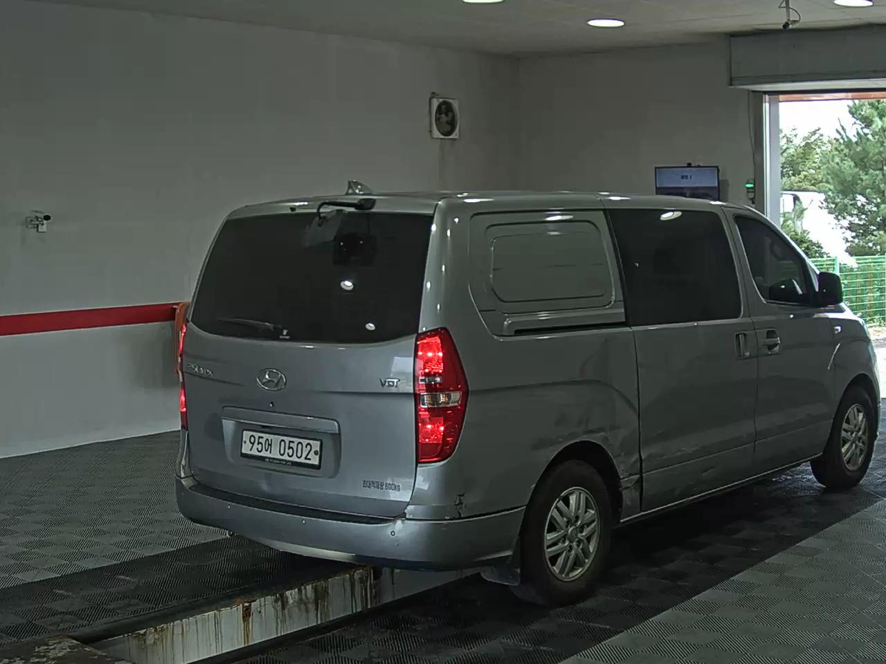 هيونداي الجديد جراند ستاركس 5 Seater ديزل فان مودرن 2019 VAN MODERN